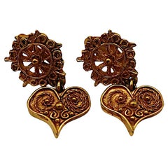 CHRISTIAN LACROIX Vintage Antike goldfarbene Vintage-Ohrhänger mit Herz