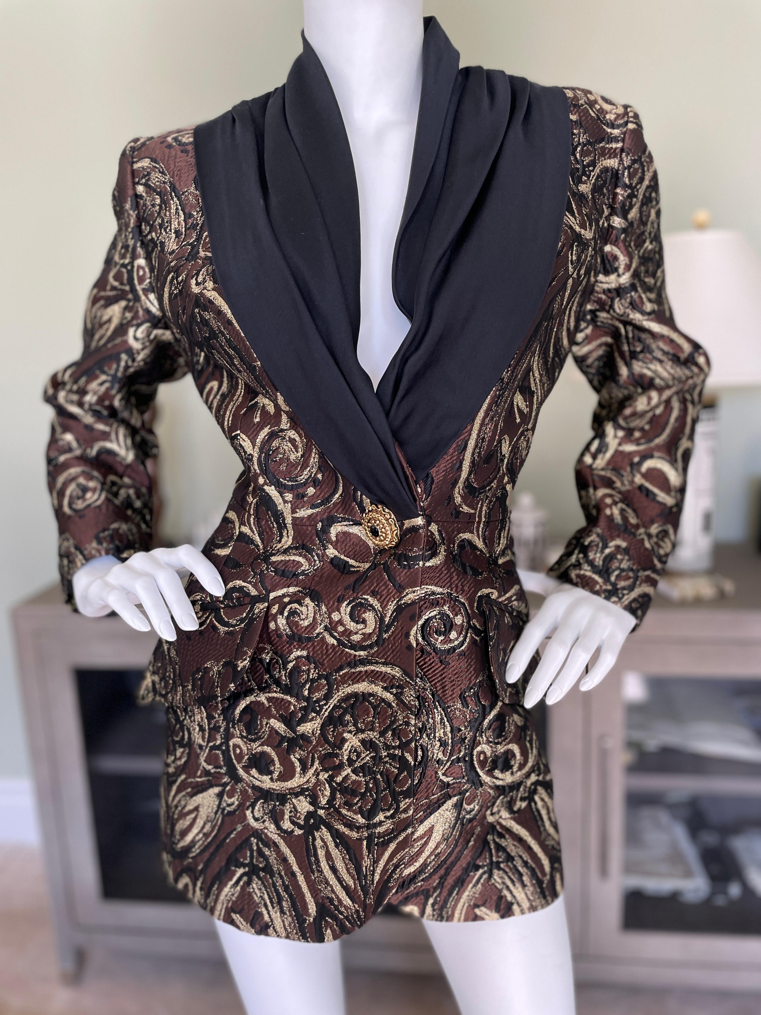 Christian Lacroix Vintage Black and Gold Arlesien Pattern Brocade Jacket
This is so pretty, so very Lacroix .
 Size 42
Bust 40