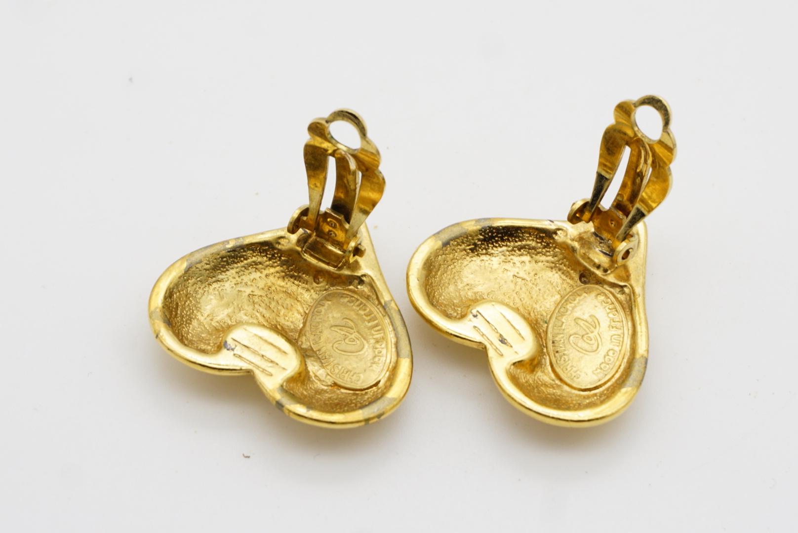 Christian Lacroix Vintage Classic Cross Logo Monogram Heart Love Clip Earrings en venta 7