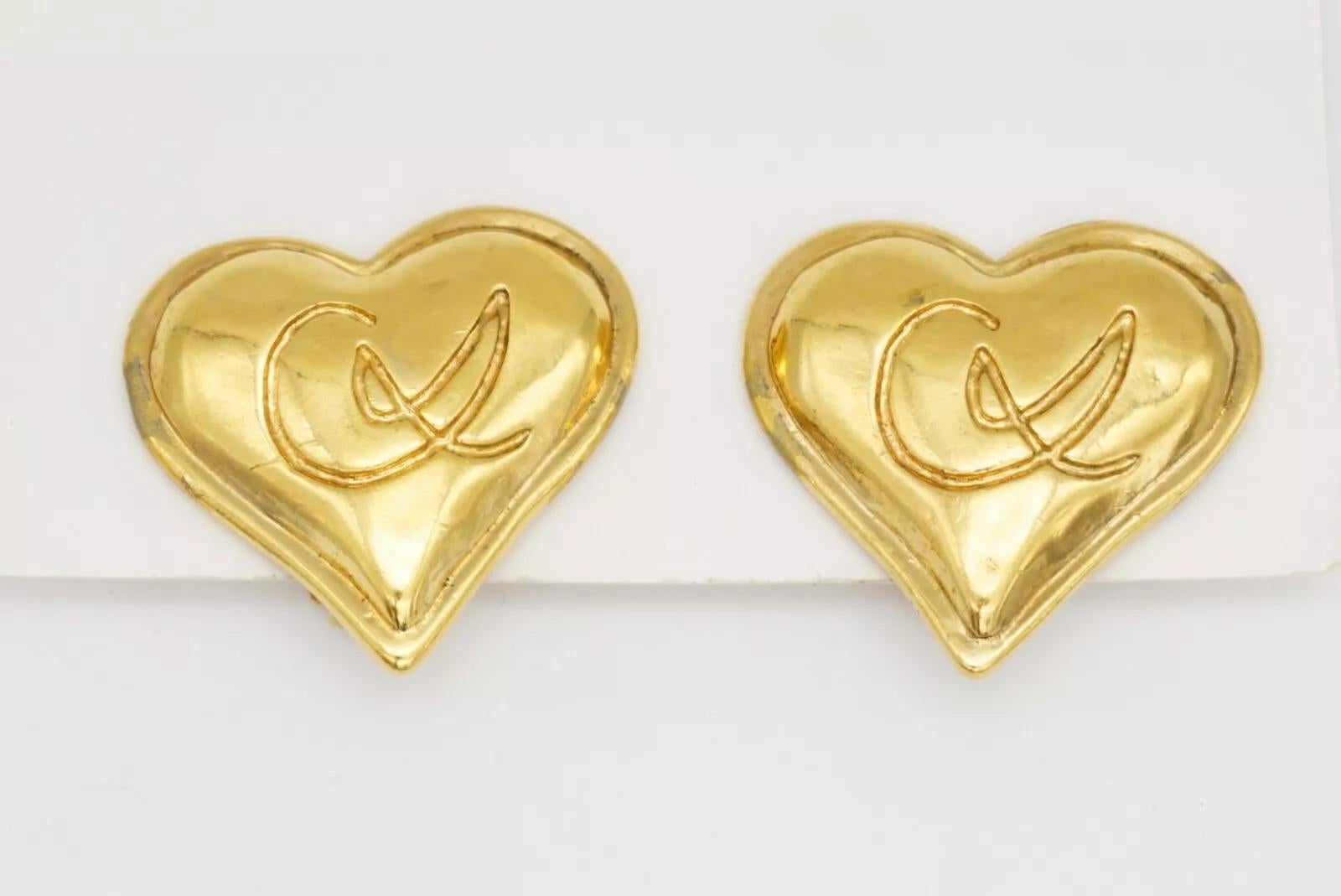 Christian Lacroix Vintage Classic Cross Logo Monogram Heart Love Clip Earrings en venta 8