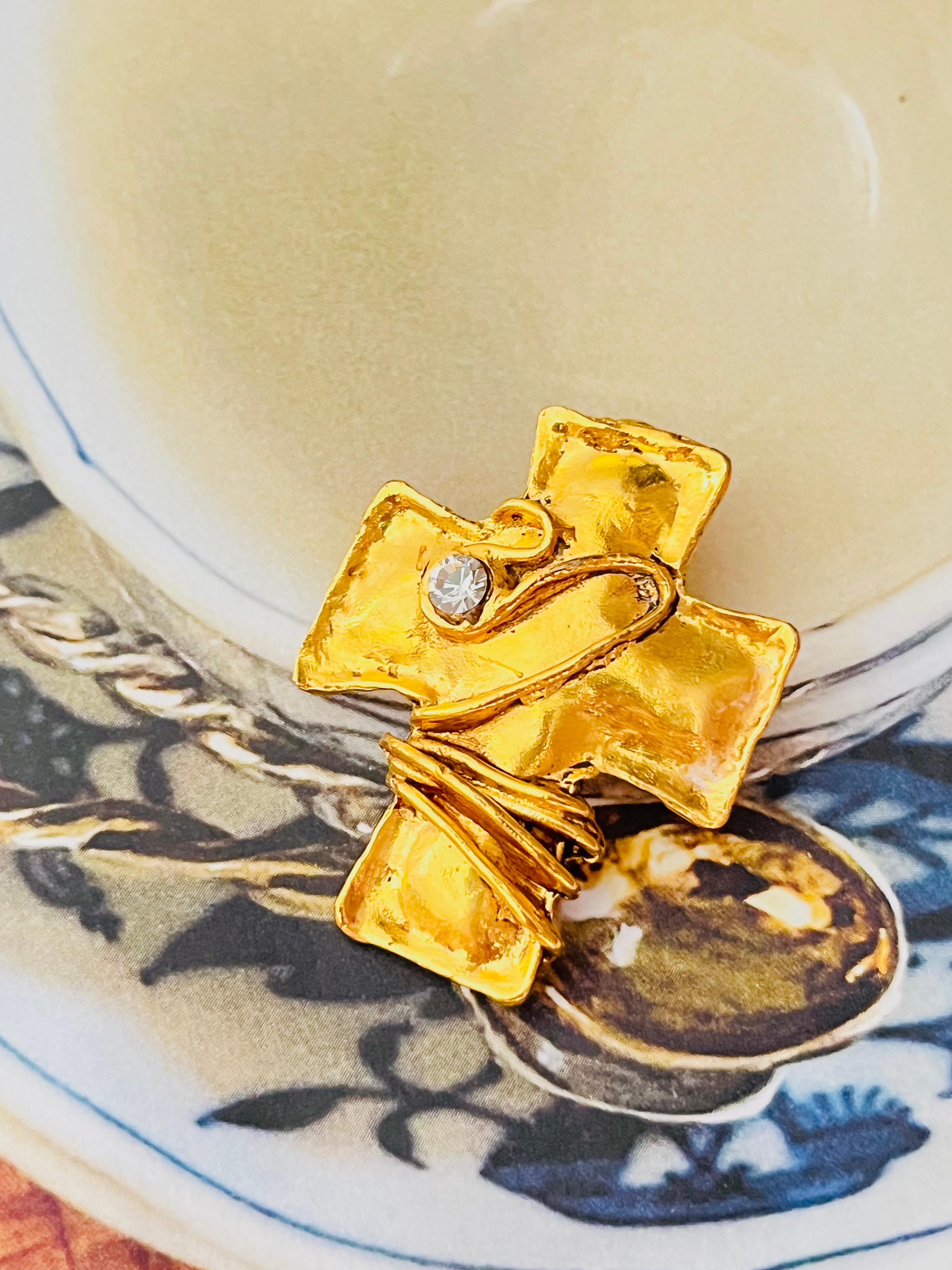 Art Déco Christian Lacroix Croce Vintage Blu Rosa Verde Cristalli Argento Spilla Ciondolo in vendita