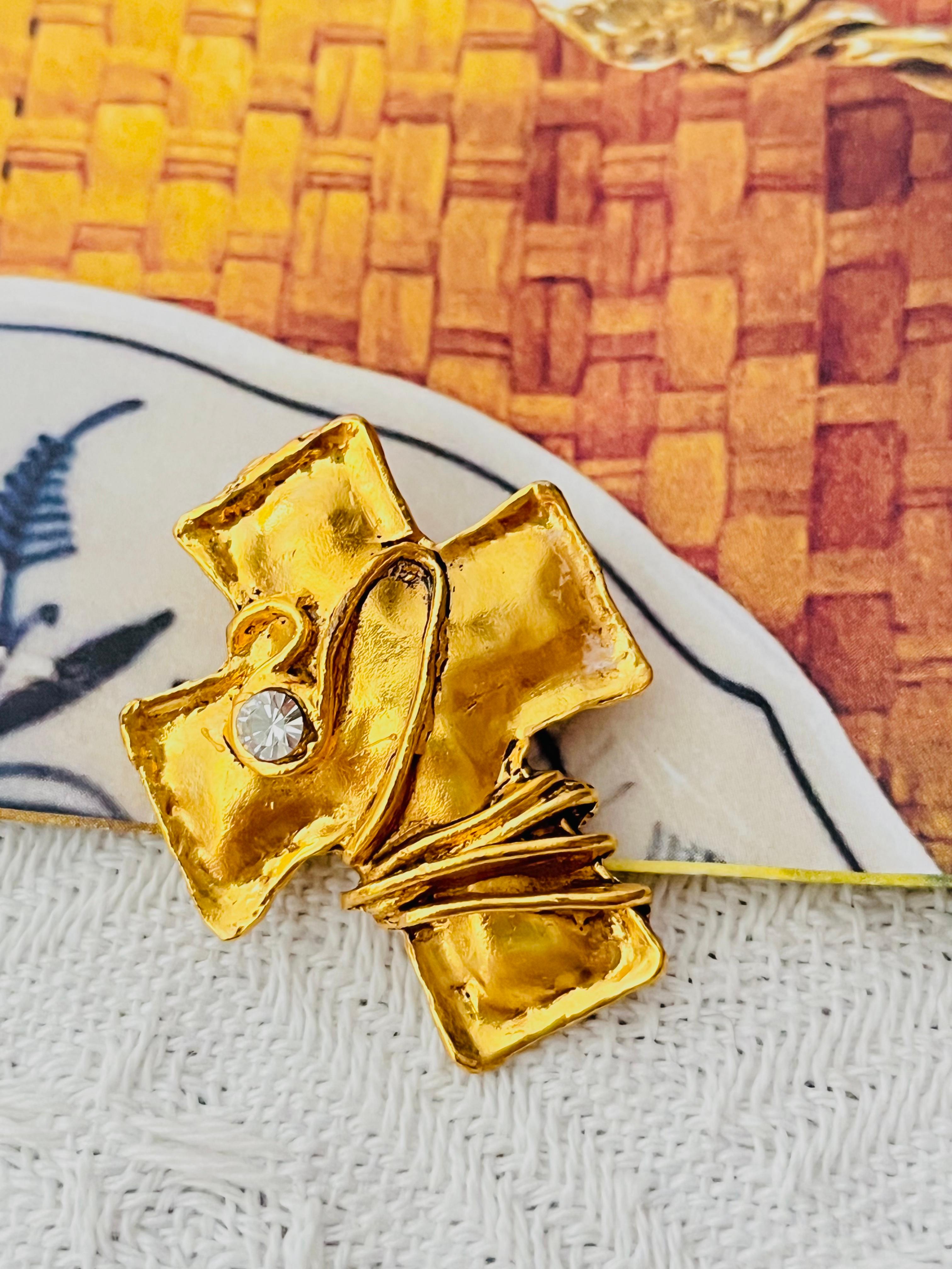 Christian Lacroix Croce Vintage Blu Rosa Verde Cristalli Argento Spilla Ciondolo In condizioni ottime in vendita a Wokingham, England