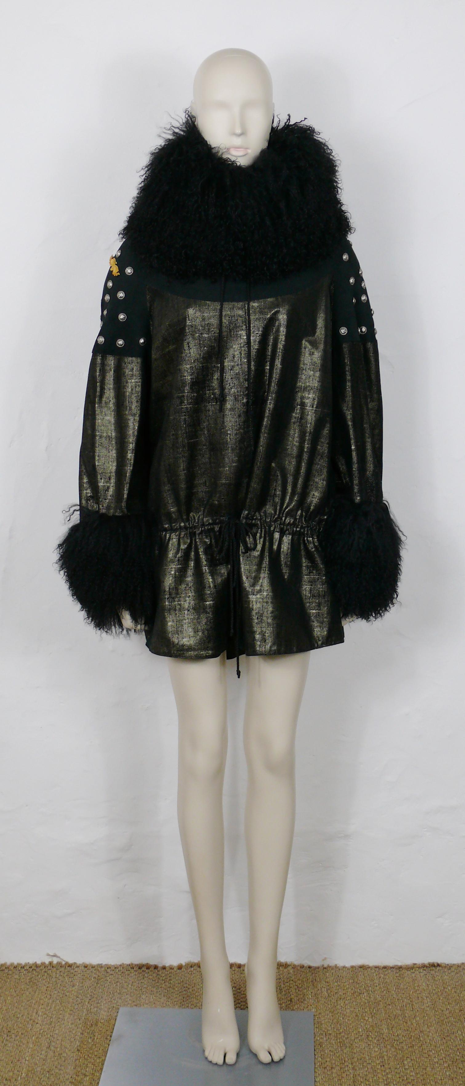 Christian Lacroix Vintage Embellished Poncho Coat In Good Condition For Sale In Nice, FR
