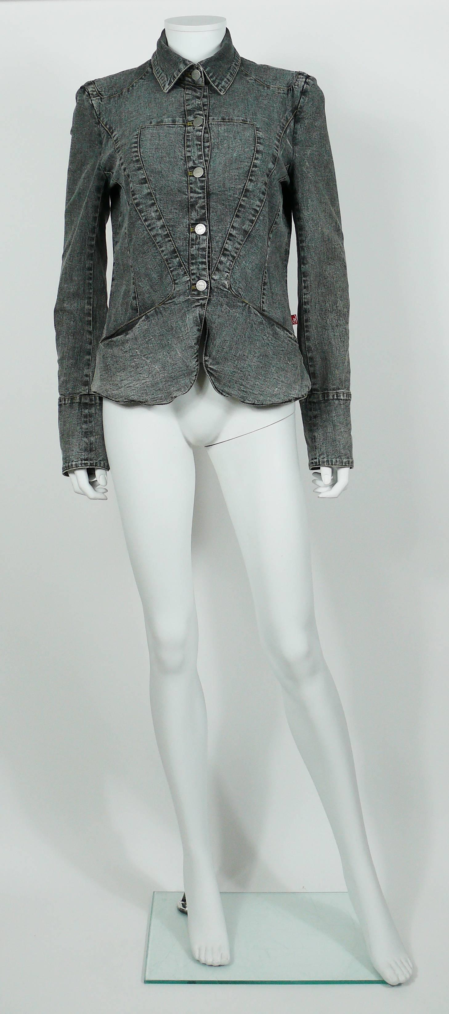 Christian Lacroix Vintage Embroidered and Jeweled Heart Denim Jacket In Good Condition In Nice, FR