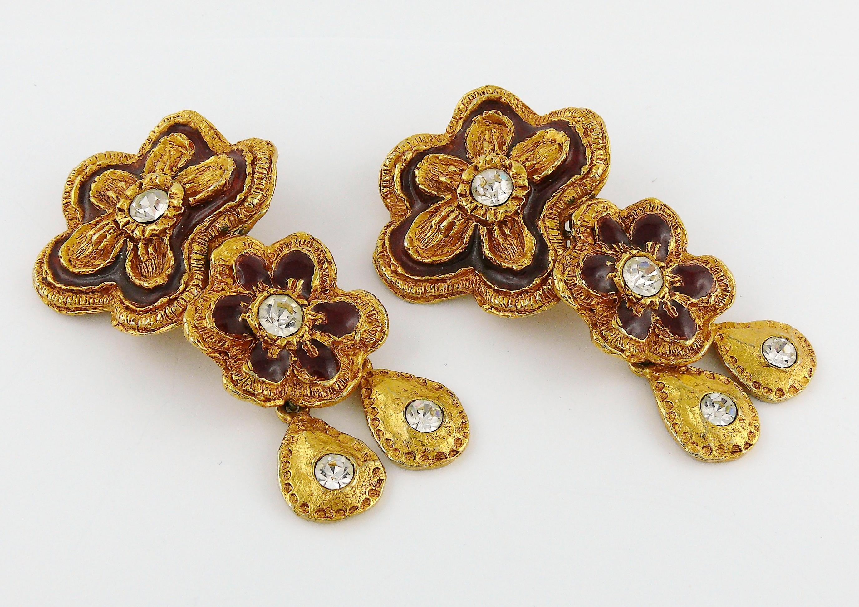 Christian Lacroix Vintage Enamel Flowers Dangling Earrings In Good Condition In Nice, FR