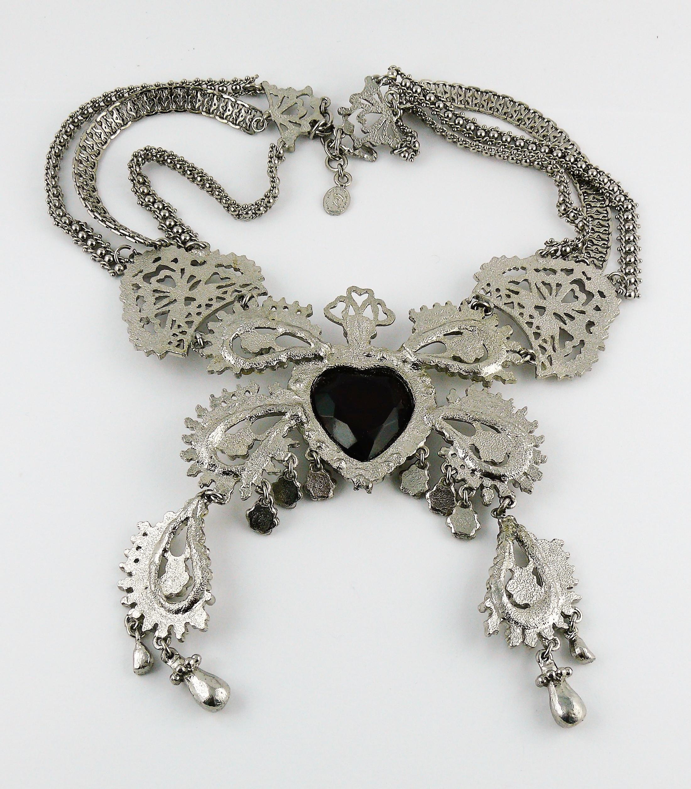 Christian Lacroix Vintage Ex Voto Sacred Heart Necklace For Sale 1