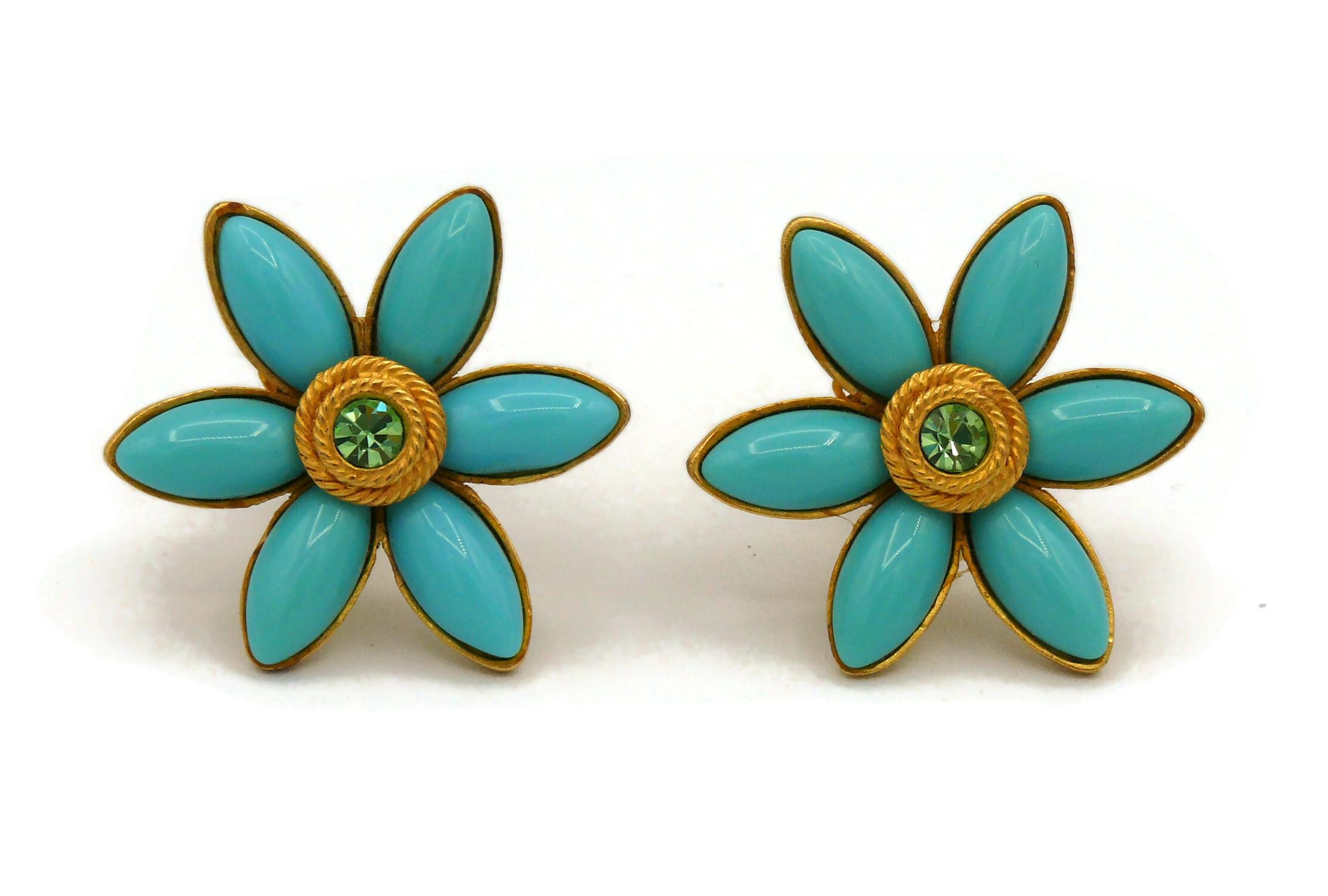 CHRISTIAN LACROIX Vintage Flower Clip-On Earrings In Good Condition For Sale In Nice, FR