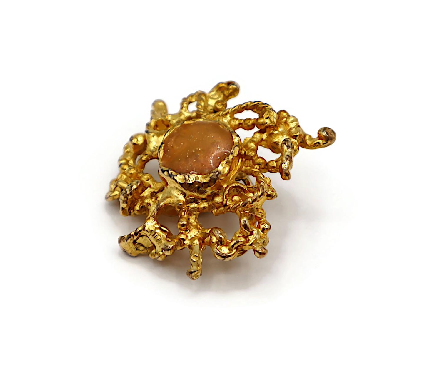 CHRISTIAN LACROIX Vintage Gold Tone Clip-On Earrings For Sale 3