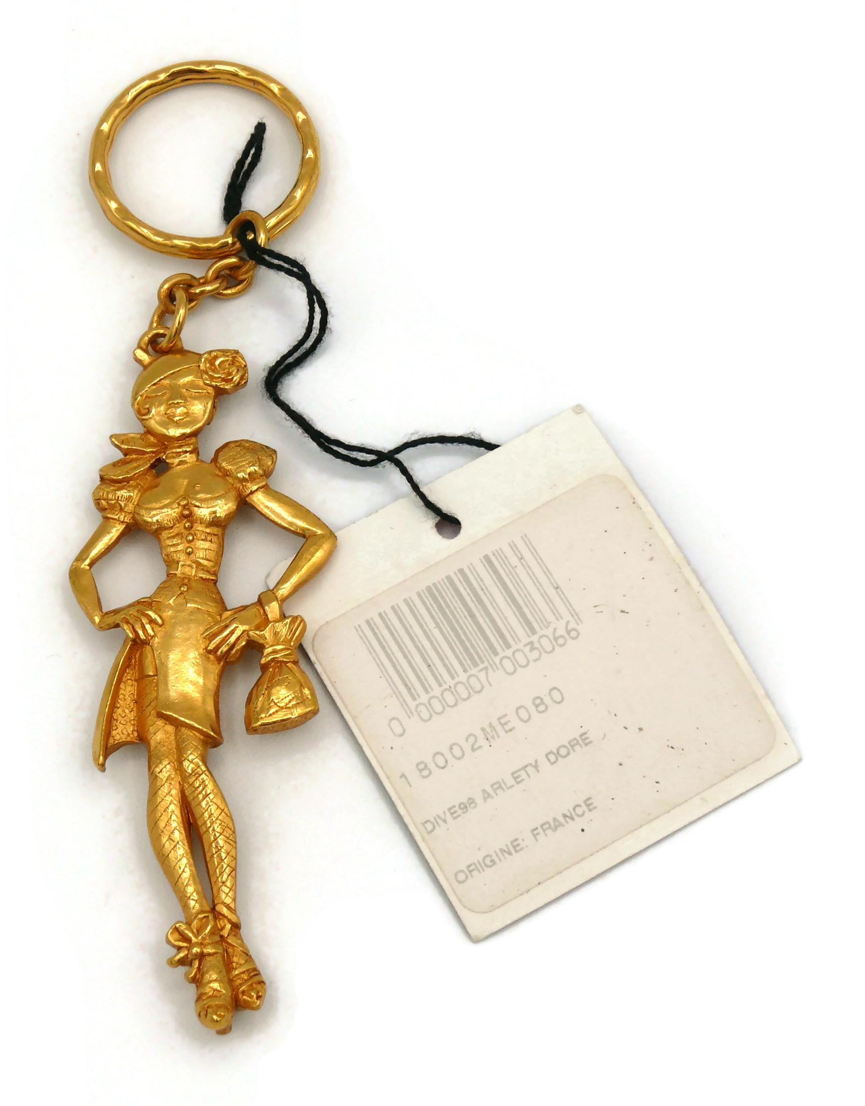 Christian Lacroix Vintage Gold Toned Arlety Key Ring Bag Charm In Excellent Condition For Sale In Nice, FR
