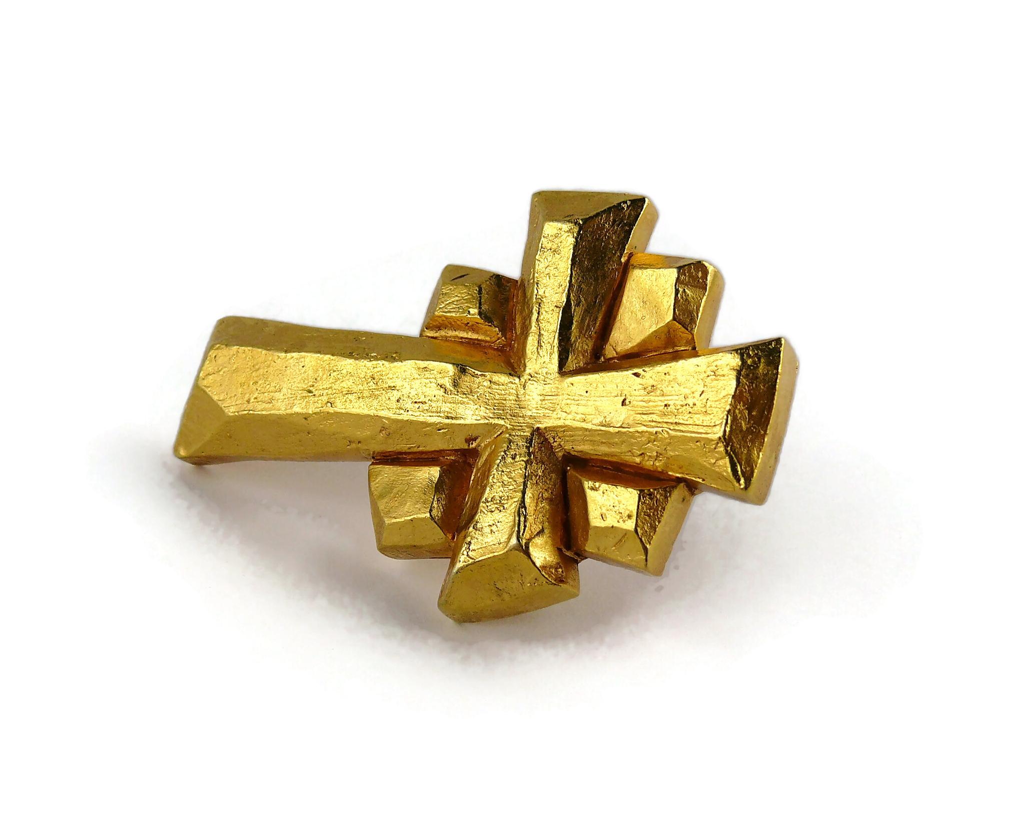 Christian Lacroix Vintage Gold Toned Brutalist Cross Brooch Pendant For Sale 1