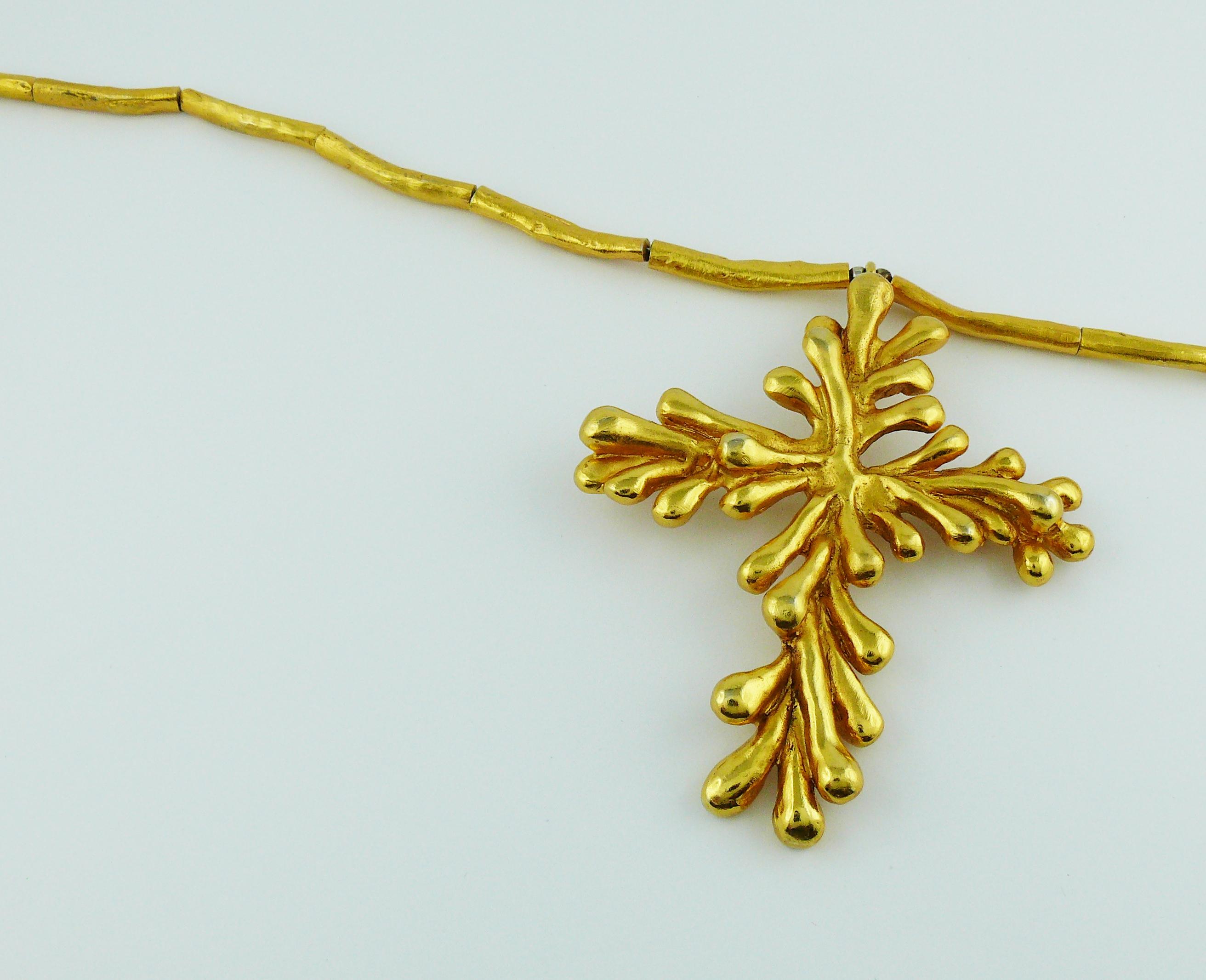 pucci cross necklace