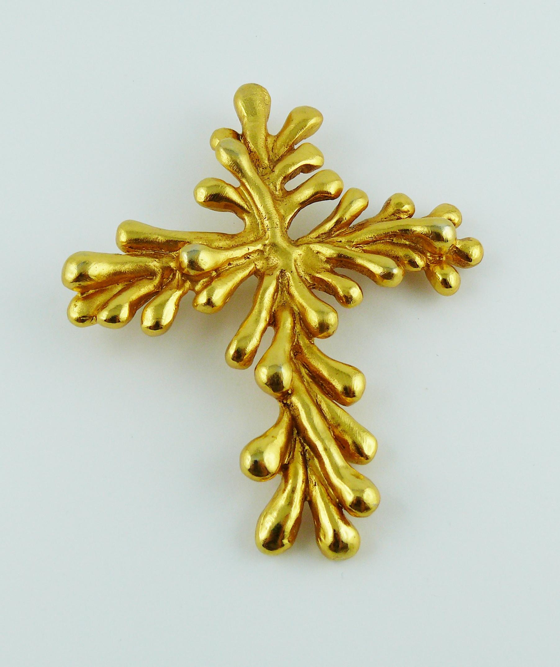Christian Lacroix Vintage Gold Toned Cross Pendant Necklace 3