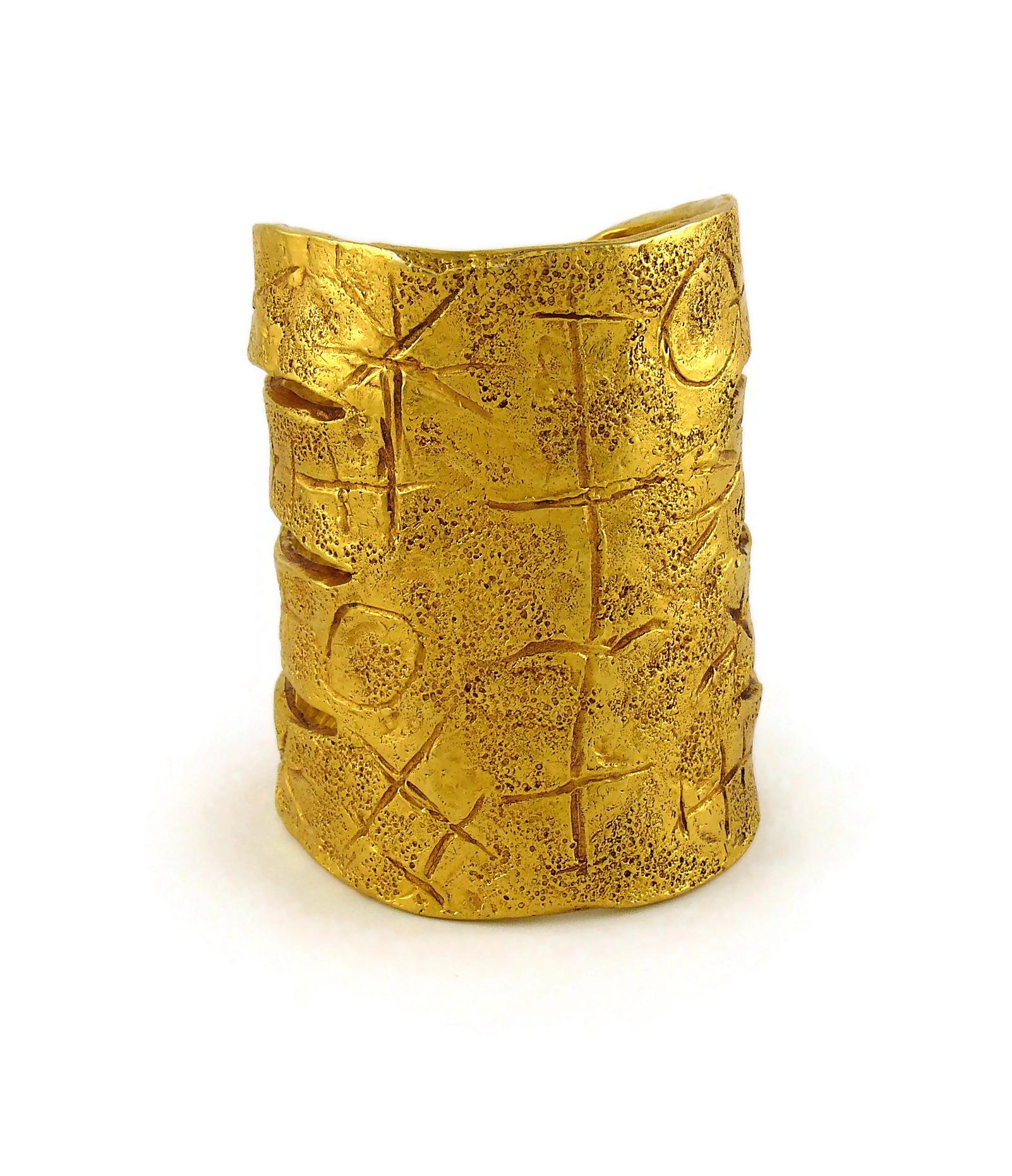 Christian Lacroix Vintage Gold Toned Graffiti Claw Cuff Bracelet 1