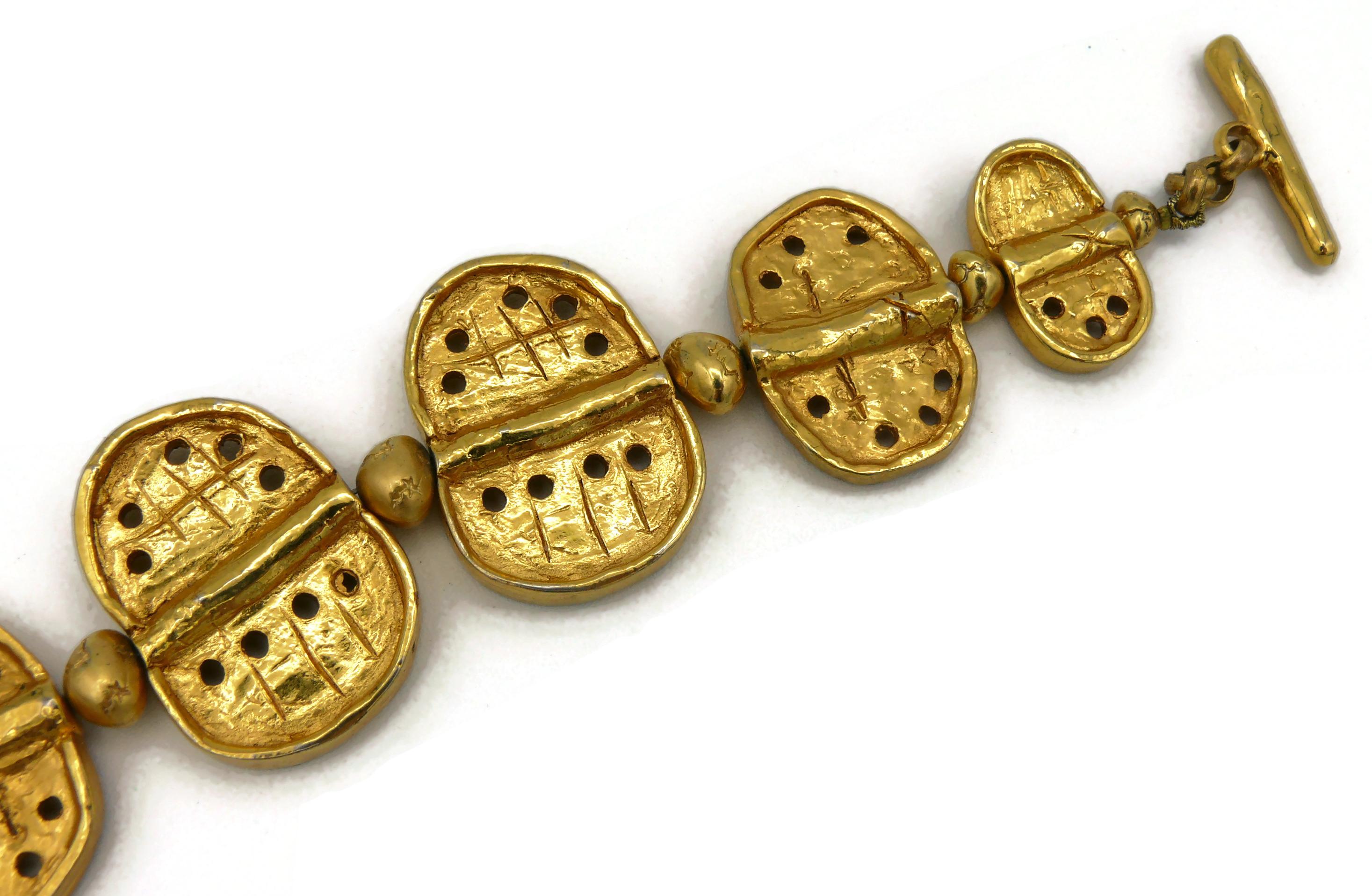Christian Lacroix, bracelet à maillons vintage en or avec graffitis en vente 3