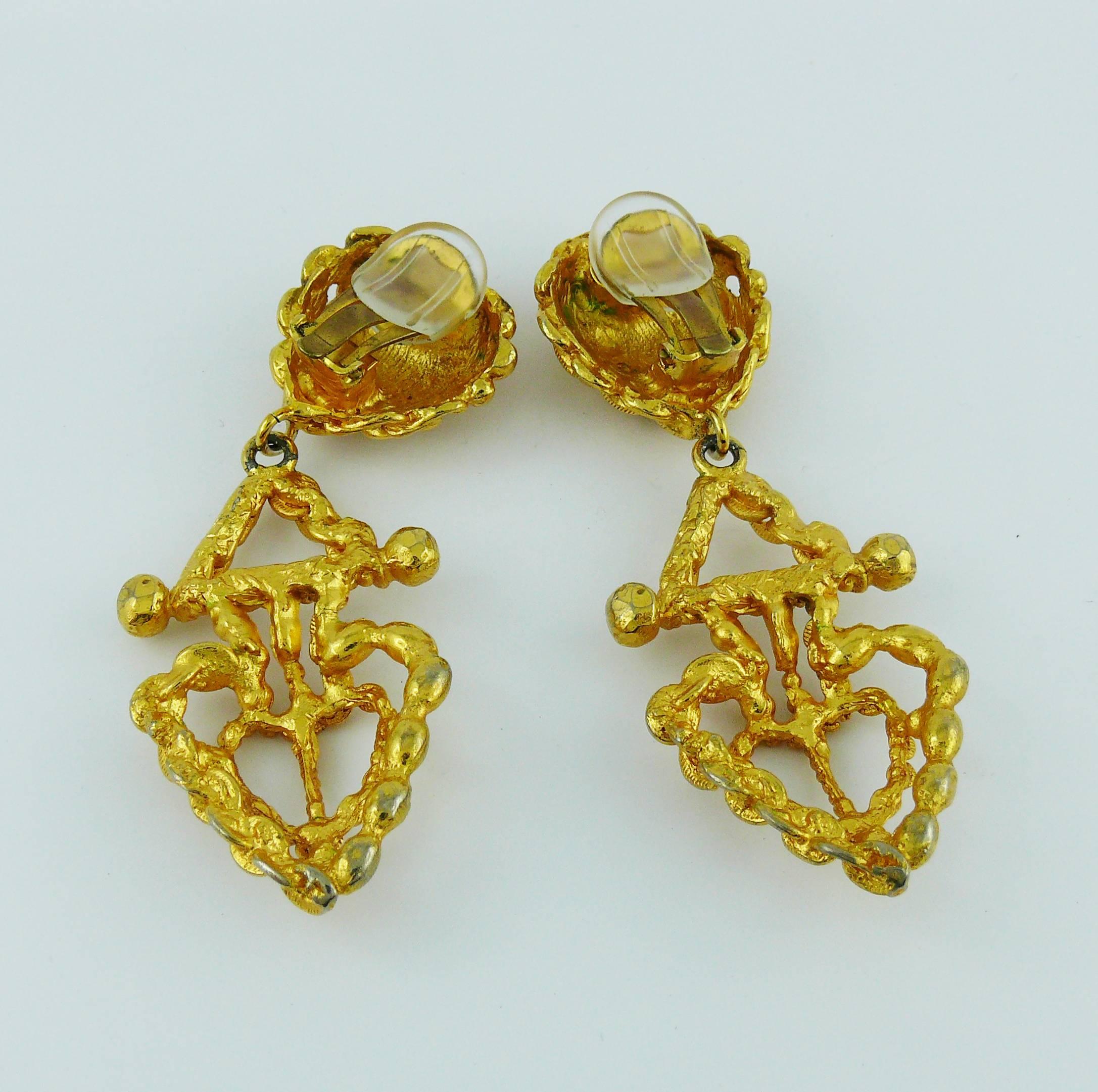 Christian Lacroix Vintage Gold Toned Heart Dangling Earrings 4