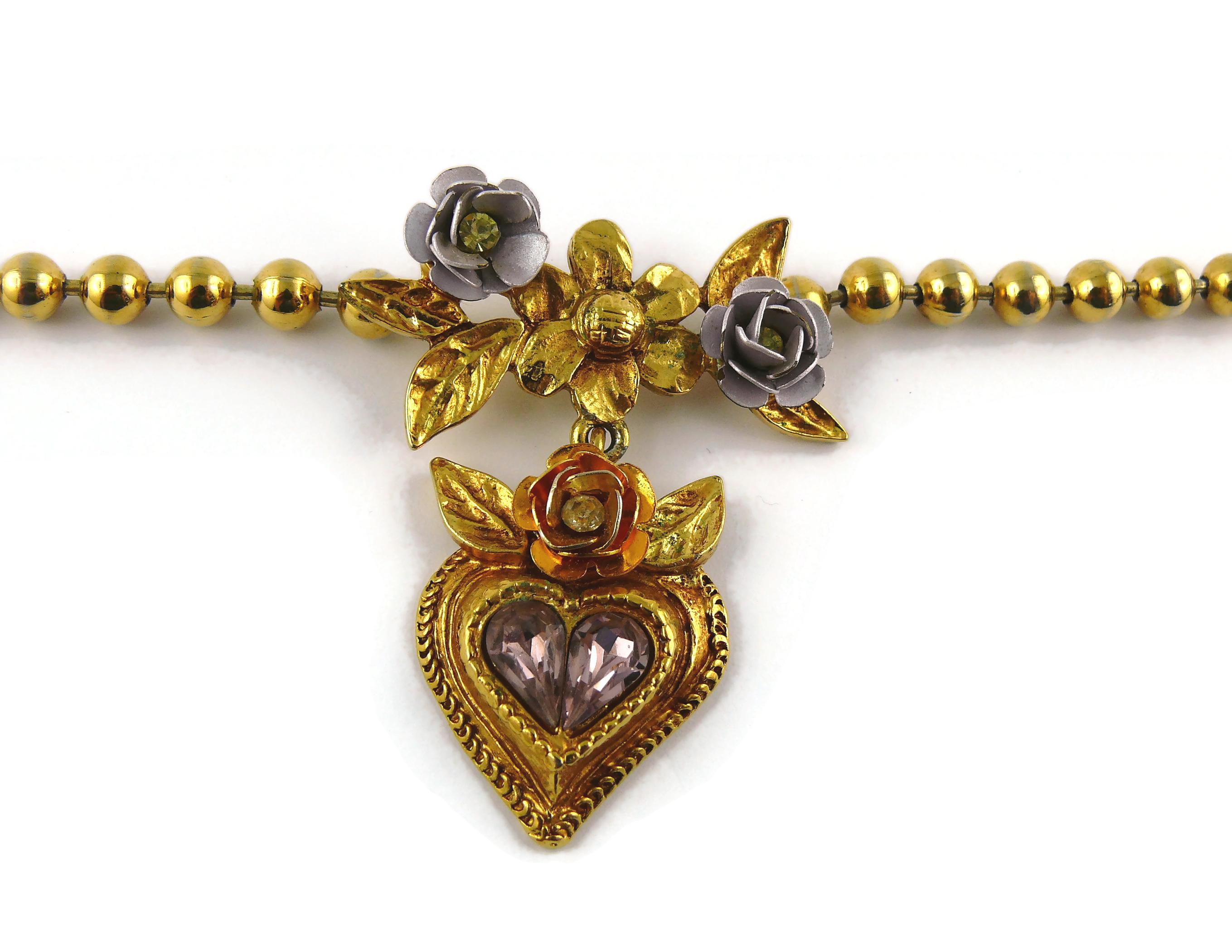 Christian Lacroix Vintage Gold Toned Jewelled Floral Heart Anhänger Halskette im Angebot 1