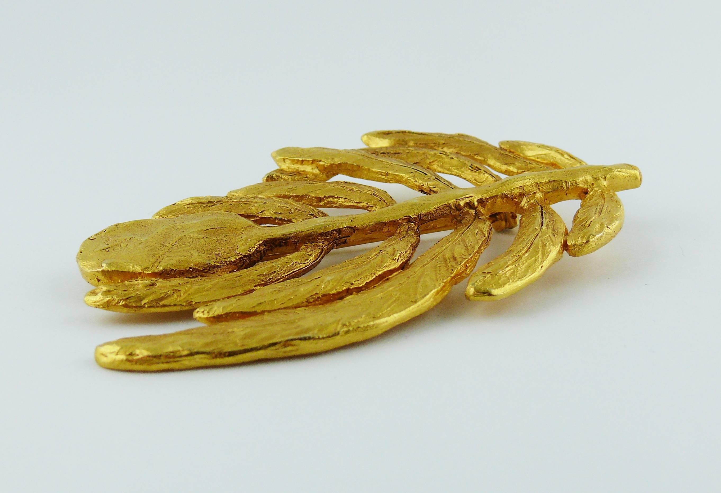 Christian Lacroix Vintage Gold Toned Palm Brooch 1