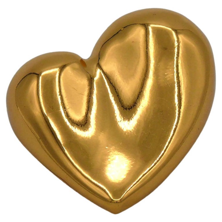 Christian Lacroix Vintage Gold Toned Resin Heart Brooch For Sale at 1stDibs