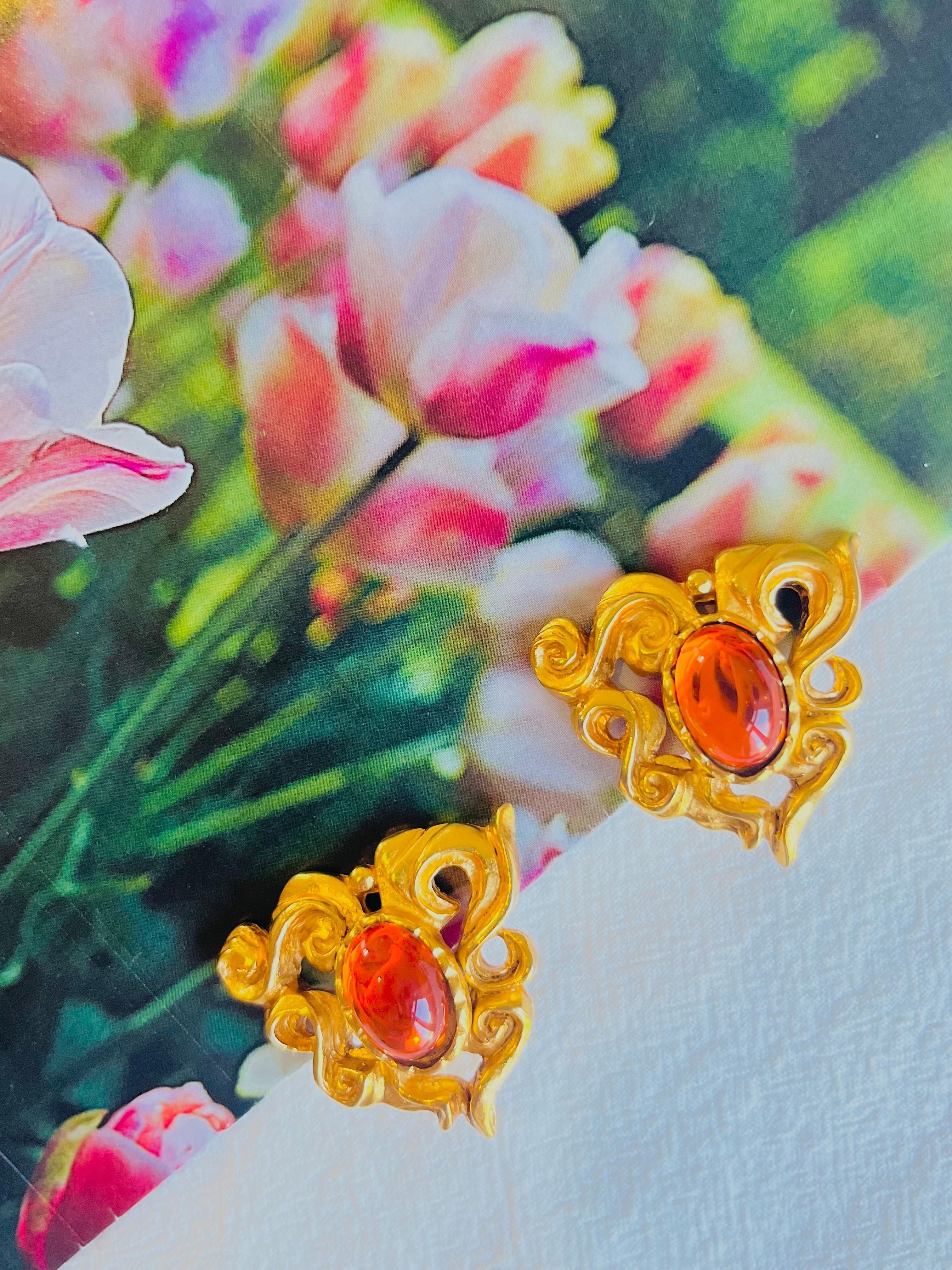 Women's or Men's Christian Lacroix Vintage Heart Oval Citrine Orange Cabochon Openwork Earrings For Sale