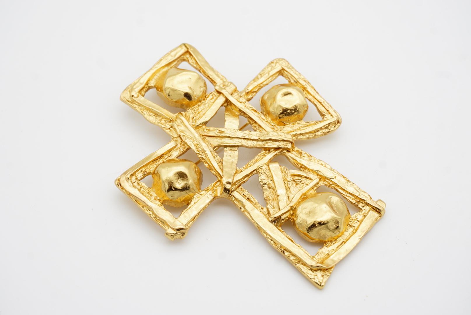Christian Lacroix, grand pendentif broche ajourée vintage avec bandes de croix massives en vente 6
