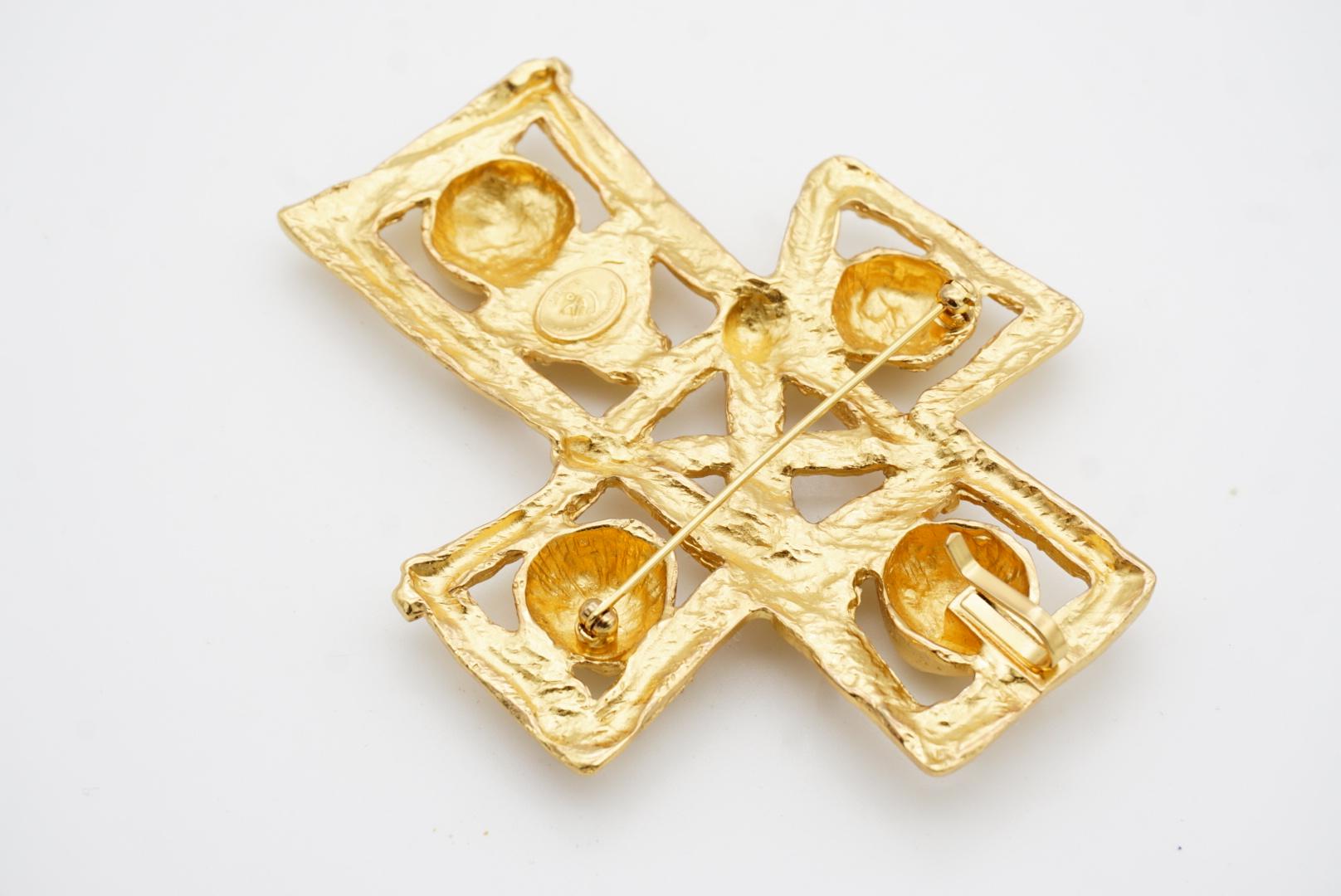 Christian Lacroix, grand pendentif broche ajourée vintage avec bandes de croix massives en vente 9