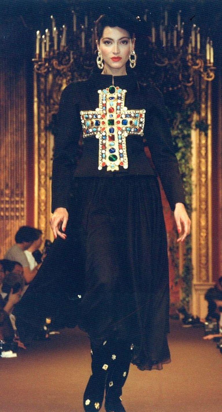 De las mujeres CHRISTIAN LACROIX Top Vintage Icónico con Cruz Medieval Joya en venta