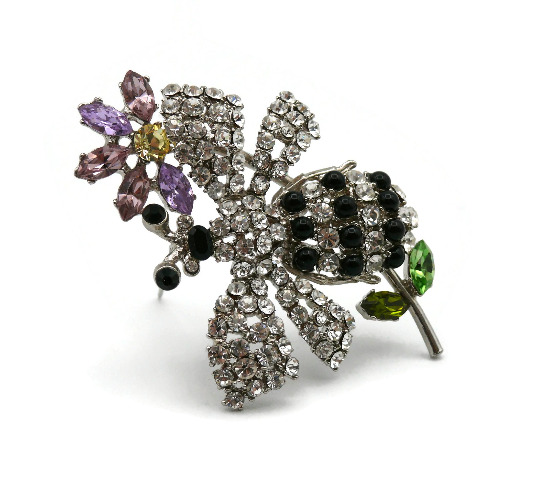 CHRISTIAN LACROIX Vintage Jewelled Bee Brooch In Excellent Condition For Sale In Nice, FR