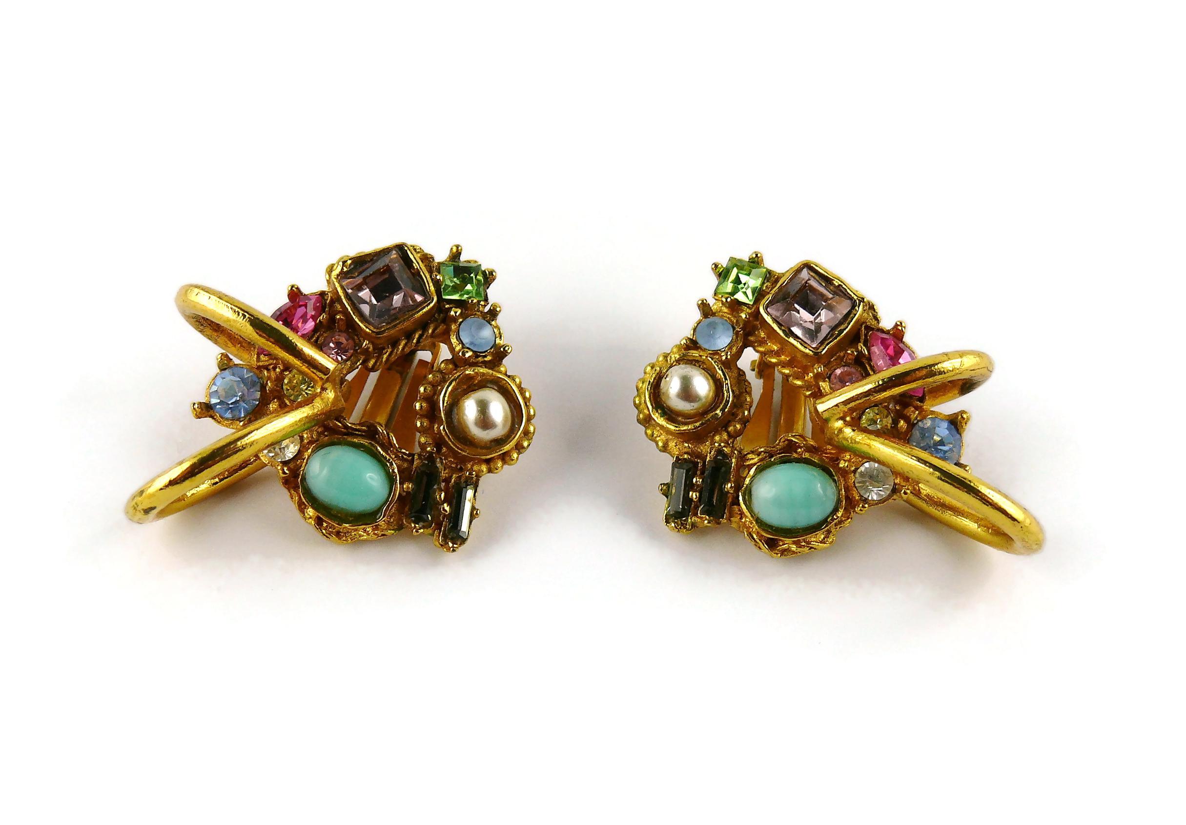 Christian Lacroix Vintage Jewelled Clip-On Earrings  In Good Condition For Sale In Nice, FR