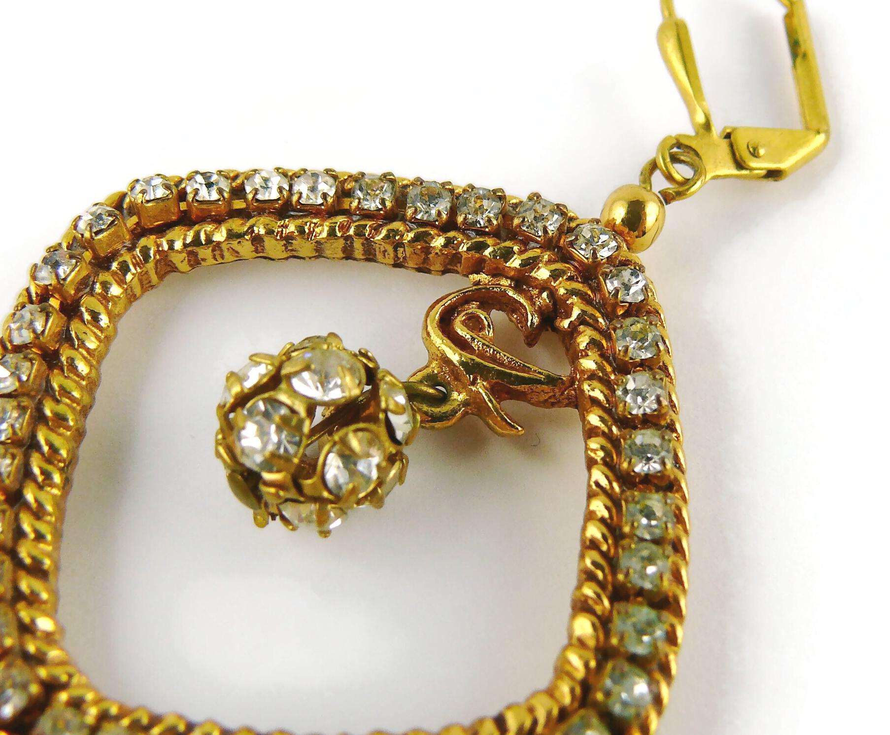 Christian Lacroix Vintage-Ohrringe mit Juwelen besetzt im Angebot 9