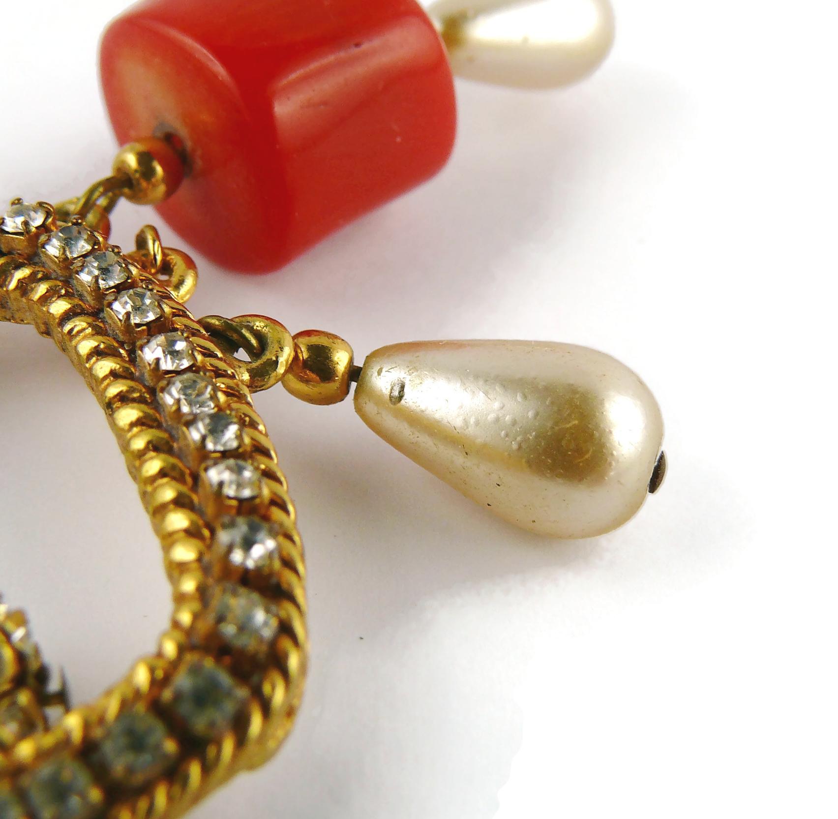 Christian Lacroix Vintage-Ohrringe mit Juwelen besetzt im Angebot 16