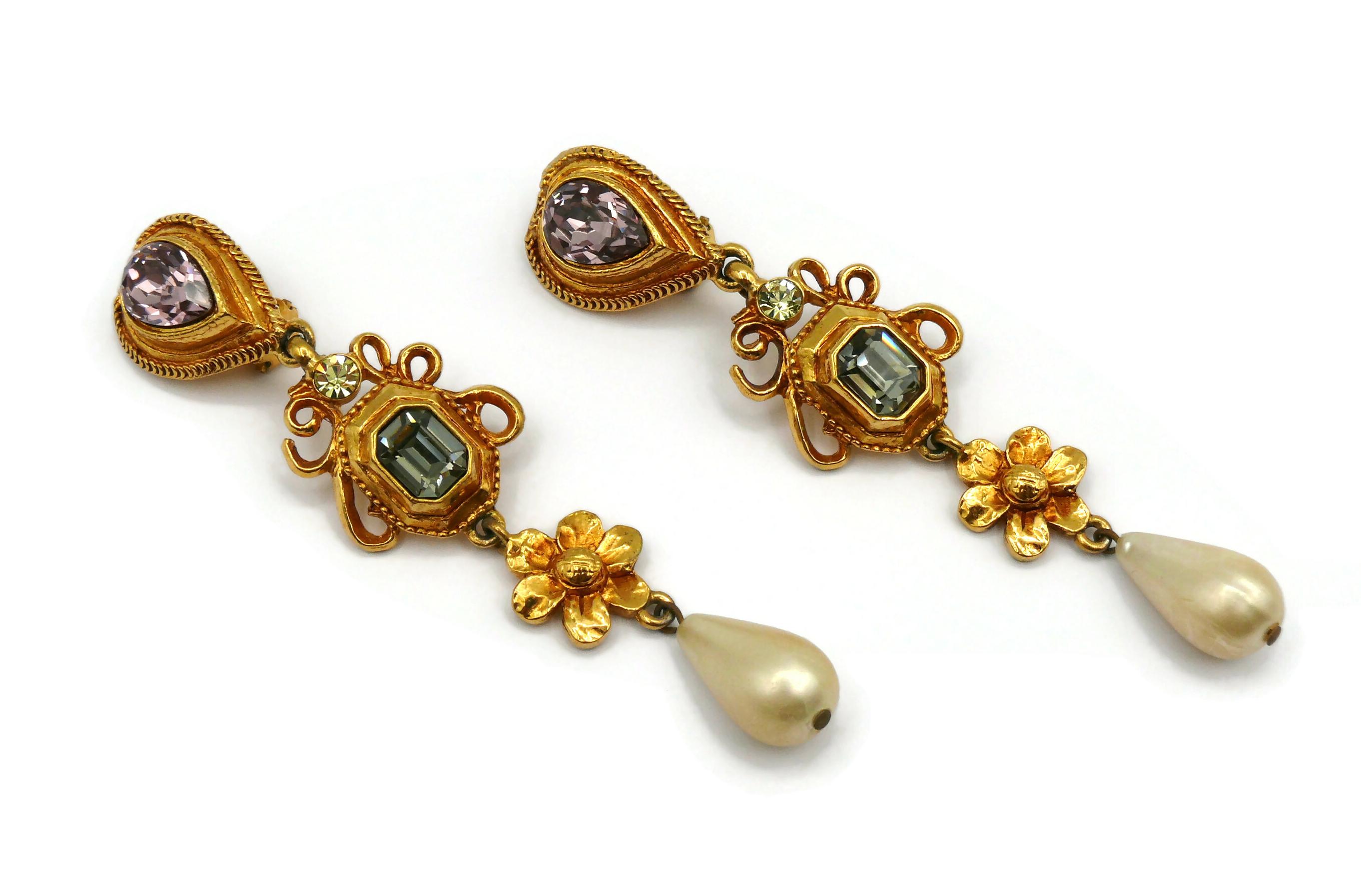 CHRISTIAN LACROIX Vintage Jewelled Dangling Earrings In Good Condition For Sale In Nice, FR
