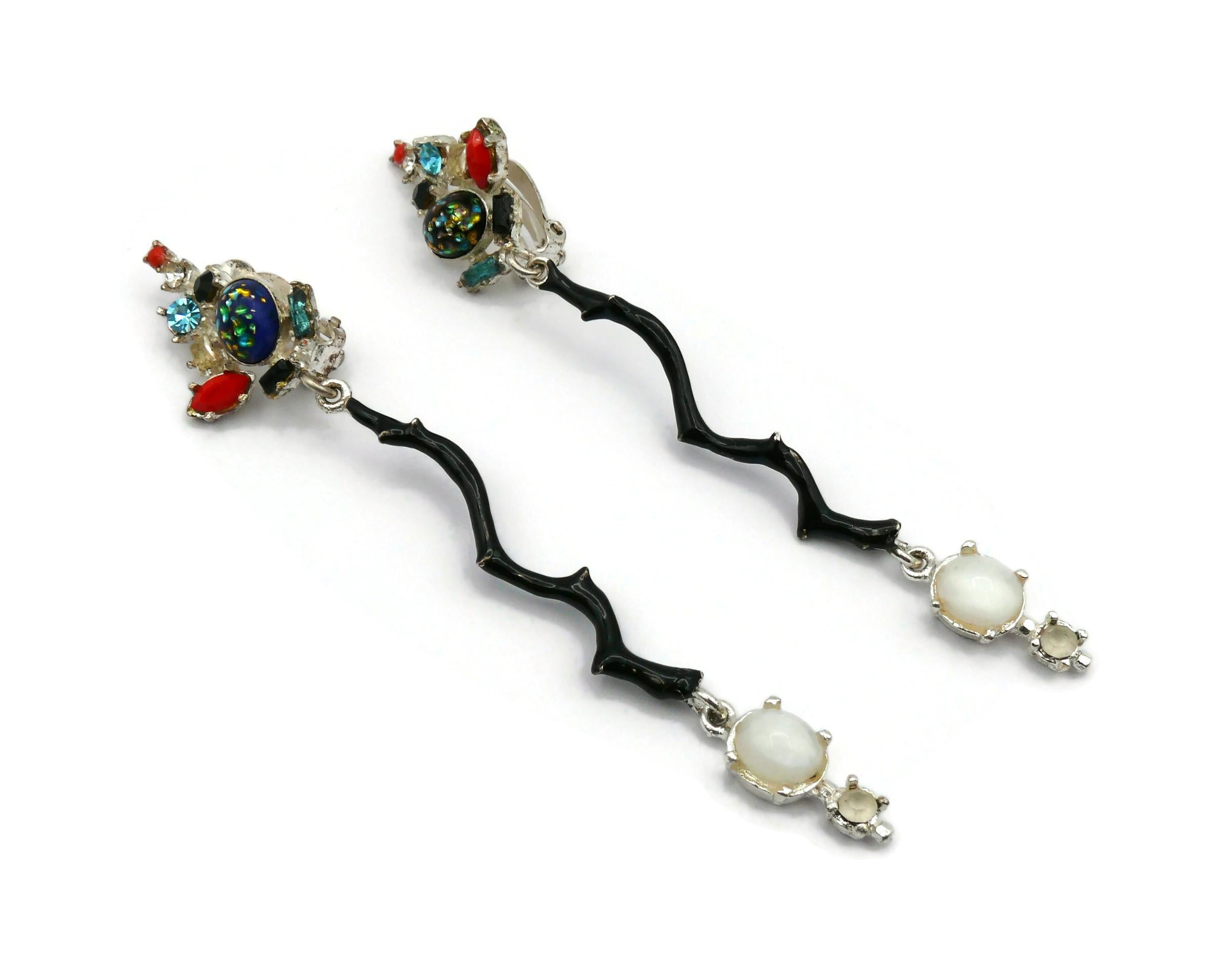 CHRISTIAN LACROIX Vintage Jewelled Dangling Earrings In Good Condition For Sale In Nice, FR