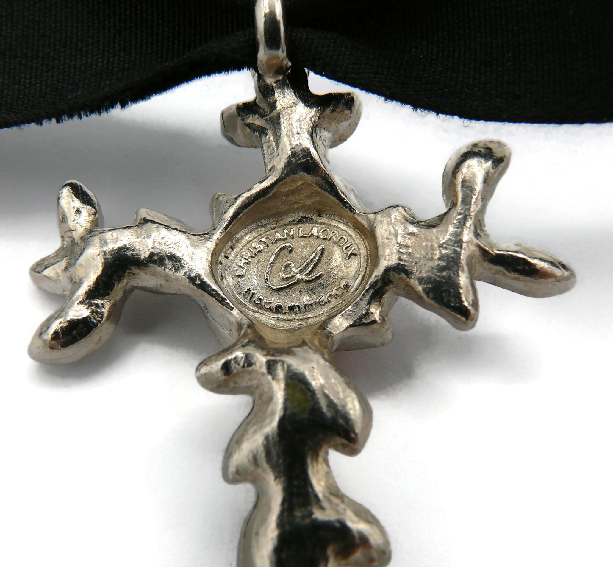CHRISTIAN LACROIX Vintage Jewelled Floral Cross Pendant For Sale 4