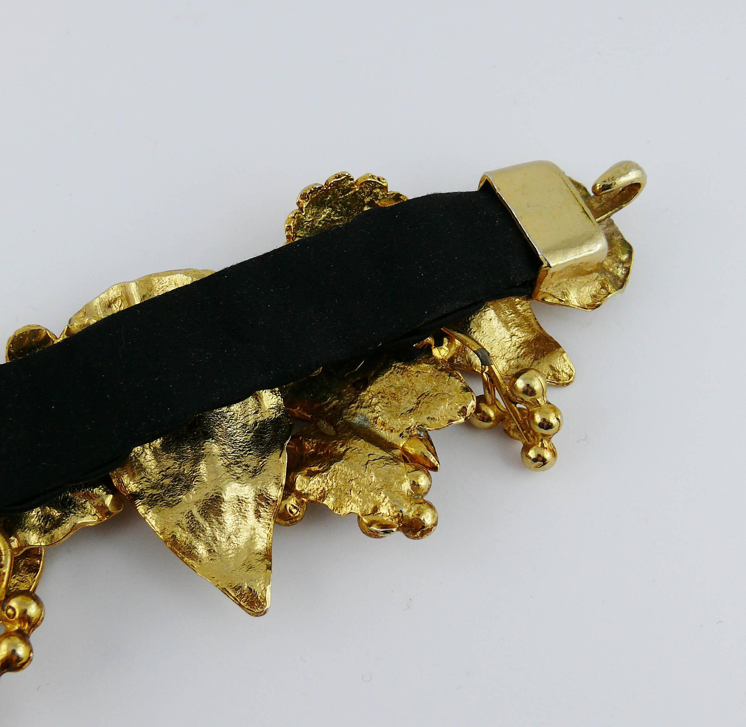 Christian Lacroix Vintage Jewelled Gold Toned Choker For Sale 4