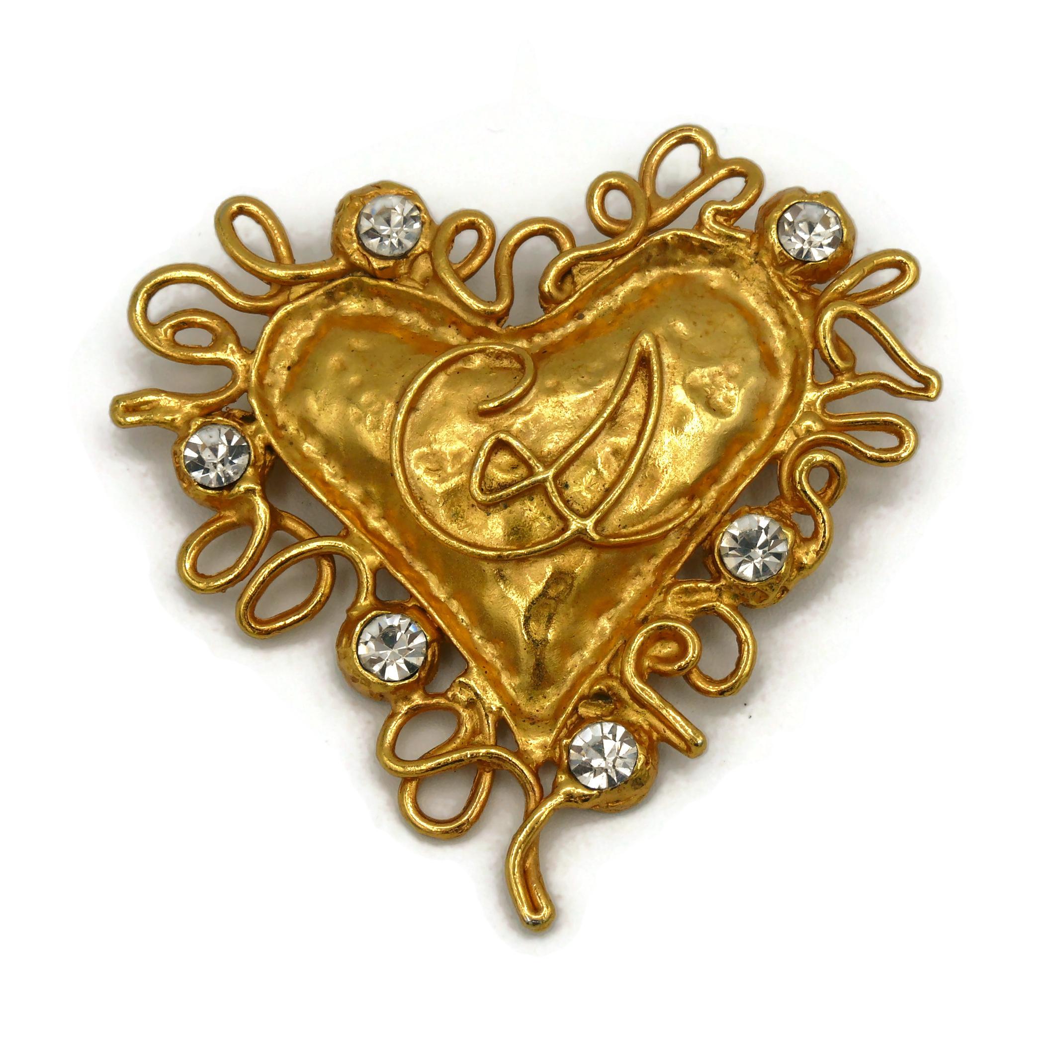 Christian Lacroix Vintage Goldfarbene Logo-Brosche mit Schmucksteinen für das Herz Damen im Angebot