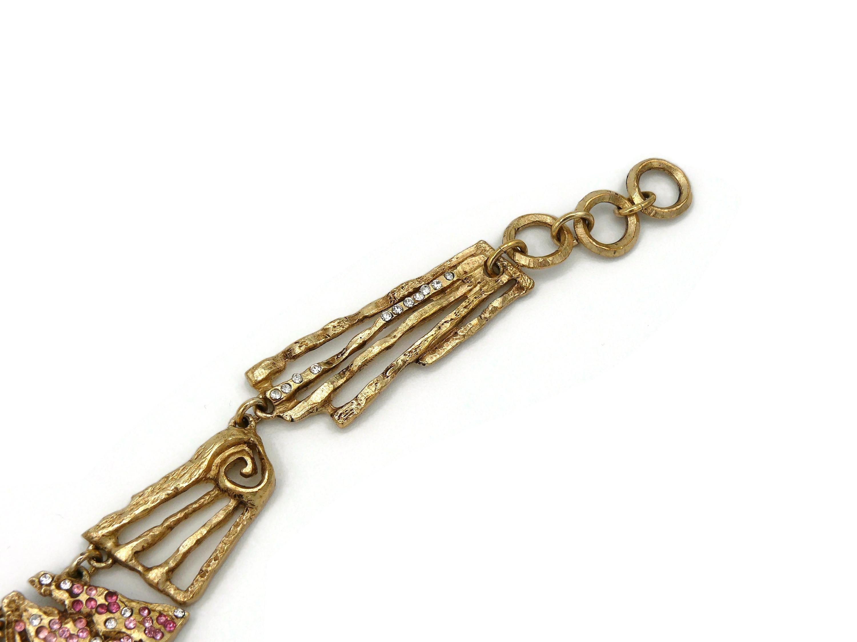 Christian Lacroix Vintage Brutalistische Halskette mit Juwelen in Gold und durchbrochenen Verzierungen im Angebot 5