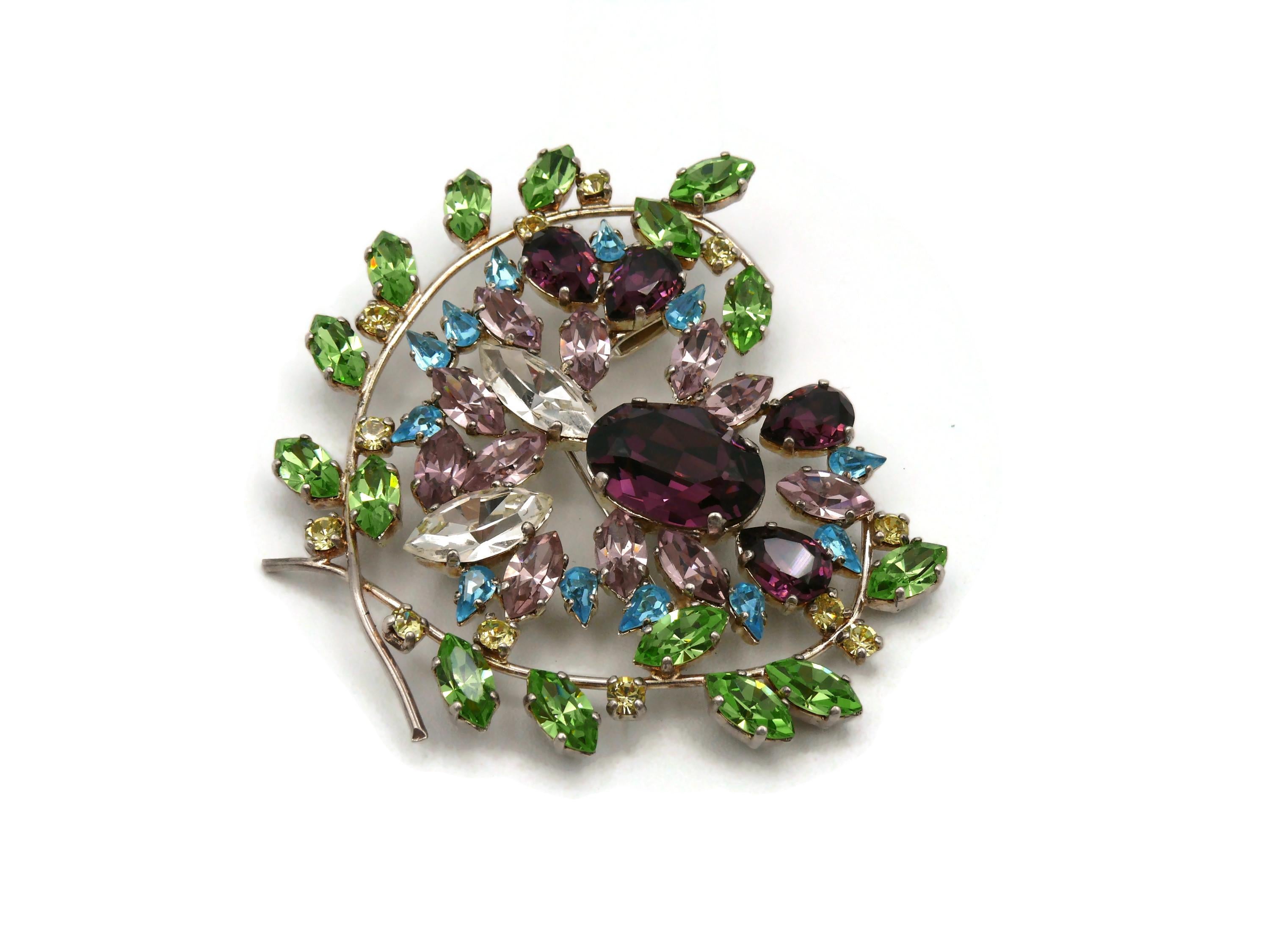 CHRISTIAN LACROIX Vintage Jewelled Heart Brooch Pendant For Sale 3