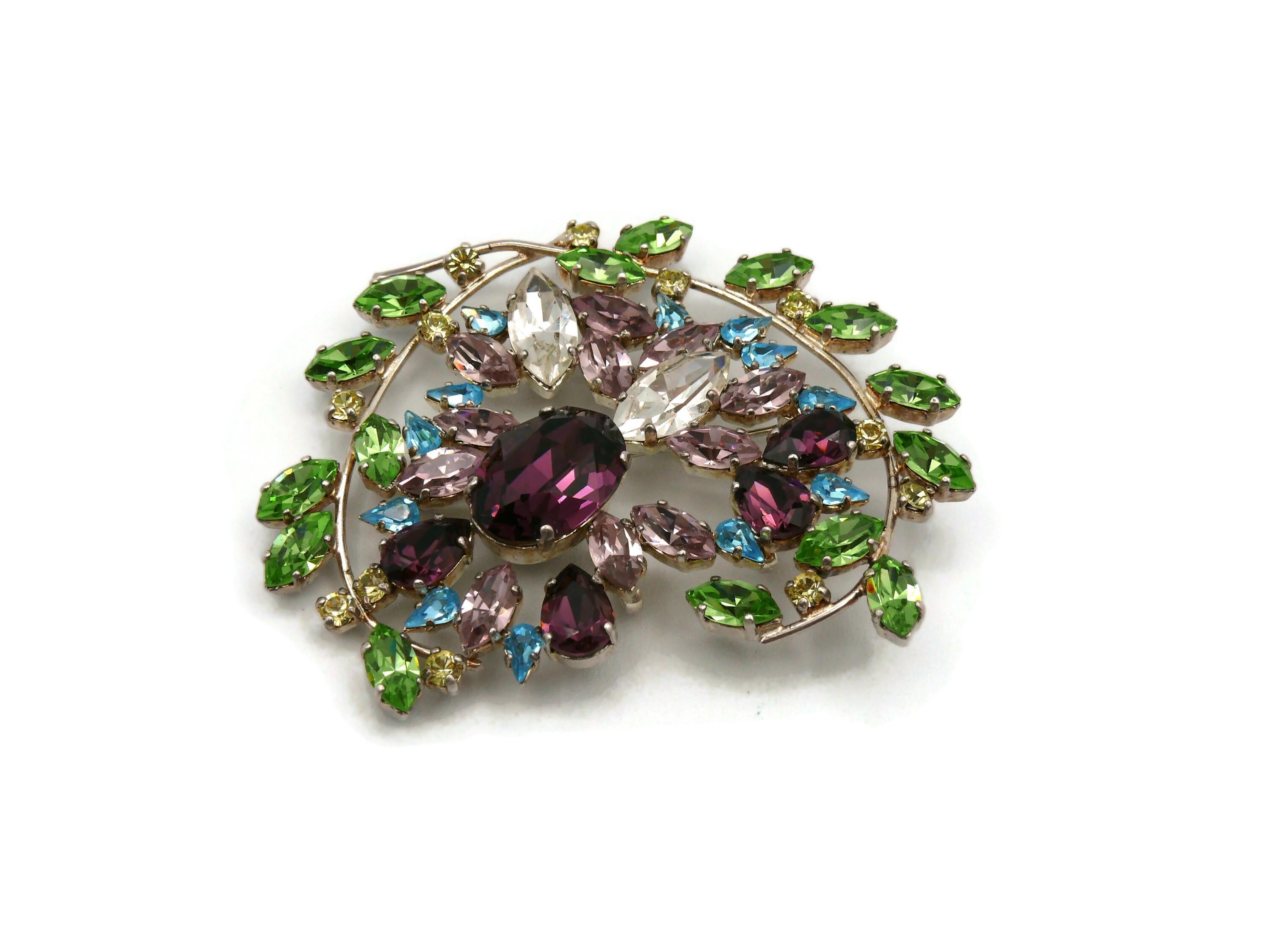 CHRISTIAN LACROIX Vintage Jewelled Heart Brooch Pendant For Sale 4