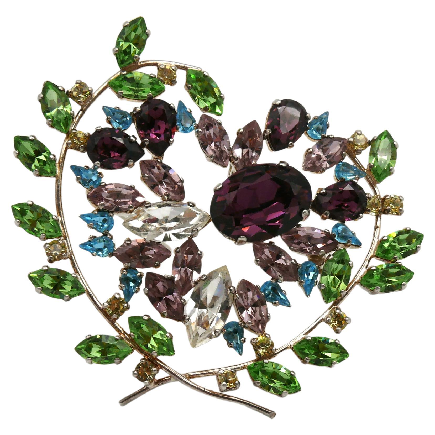 CHRISTIAN LACROIX Vintage Jewelled Heart Brooch Pendant For Sale