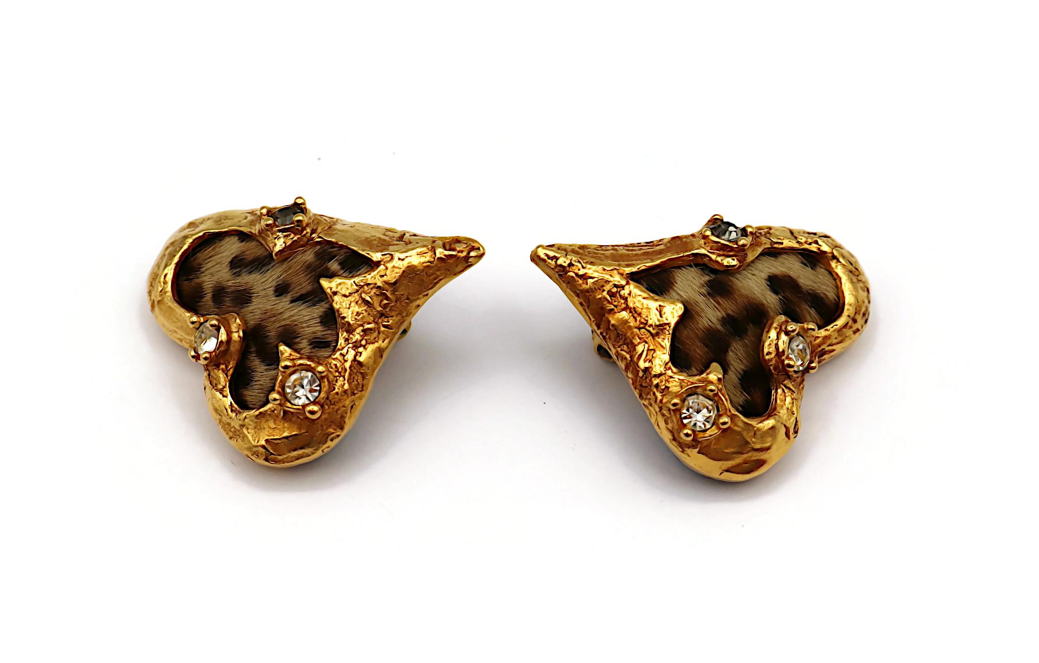 CHRISTIAN LACROIX Vintage Jewelled Heart Clip-On Earrings For Sale 3