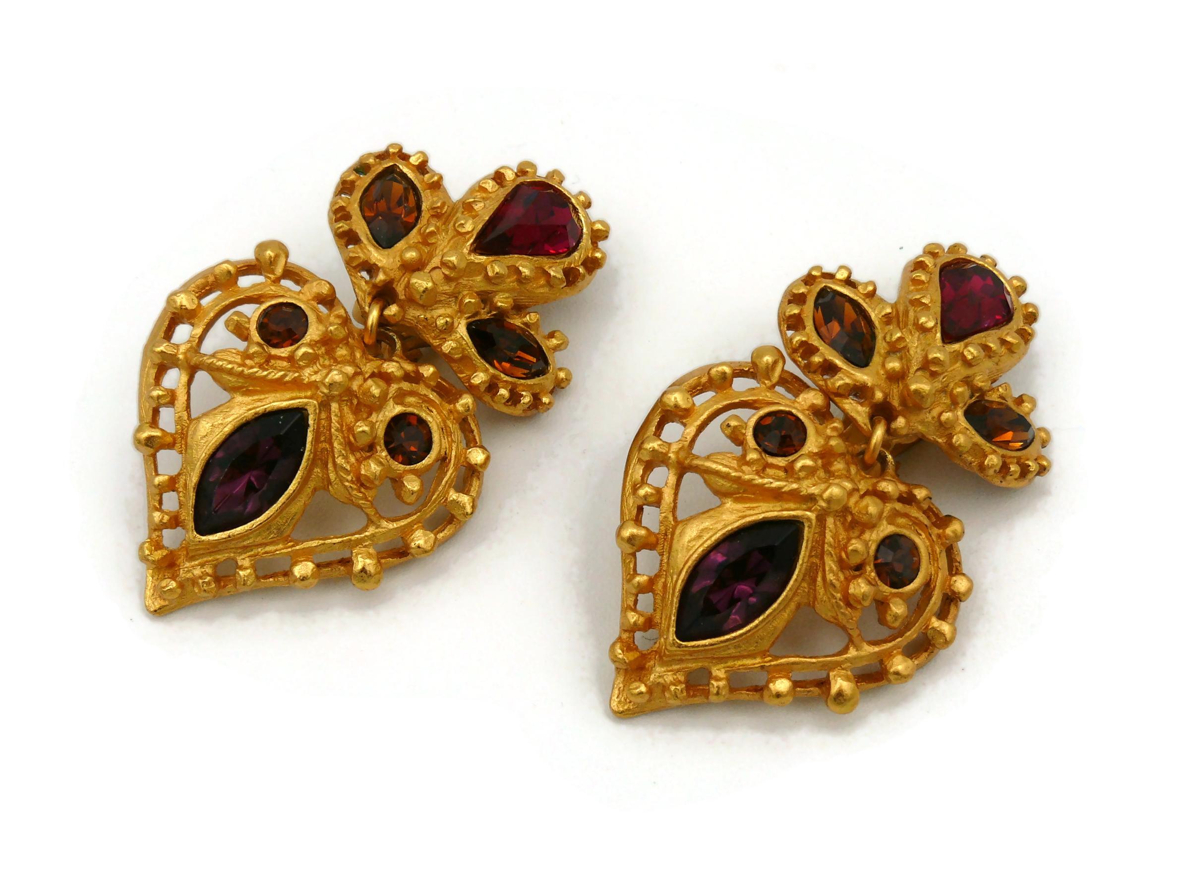 CHRISTIAN LACROIX Vintage Jewelled Heart Dangling Earrings In Good Condition For Sale In Nice, FR