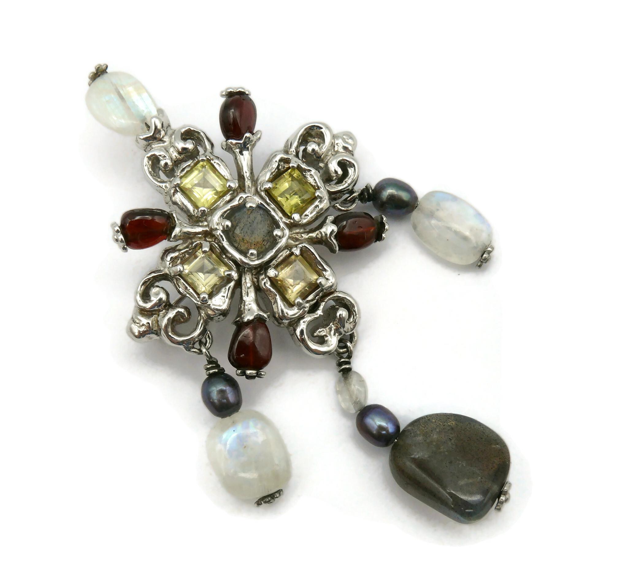 CHRISTIAN LACROIX Vintage Jewelled Sterling Silver Cross Brooch Pendant In Good Condition For Sale In Nice, FR