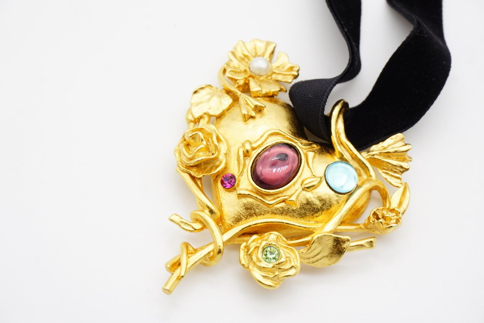 Christian Lacroix Vintage Large Flower Crystals Pearl Heart Mirror Gold Pendant For Sale 4