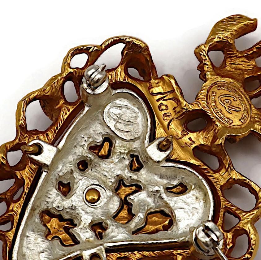 CHRISTIAN LACROIX Édition limitée Noël 1997 Sacré  Broche cœur flamboyant en vente 11
