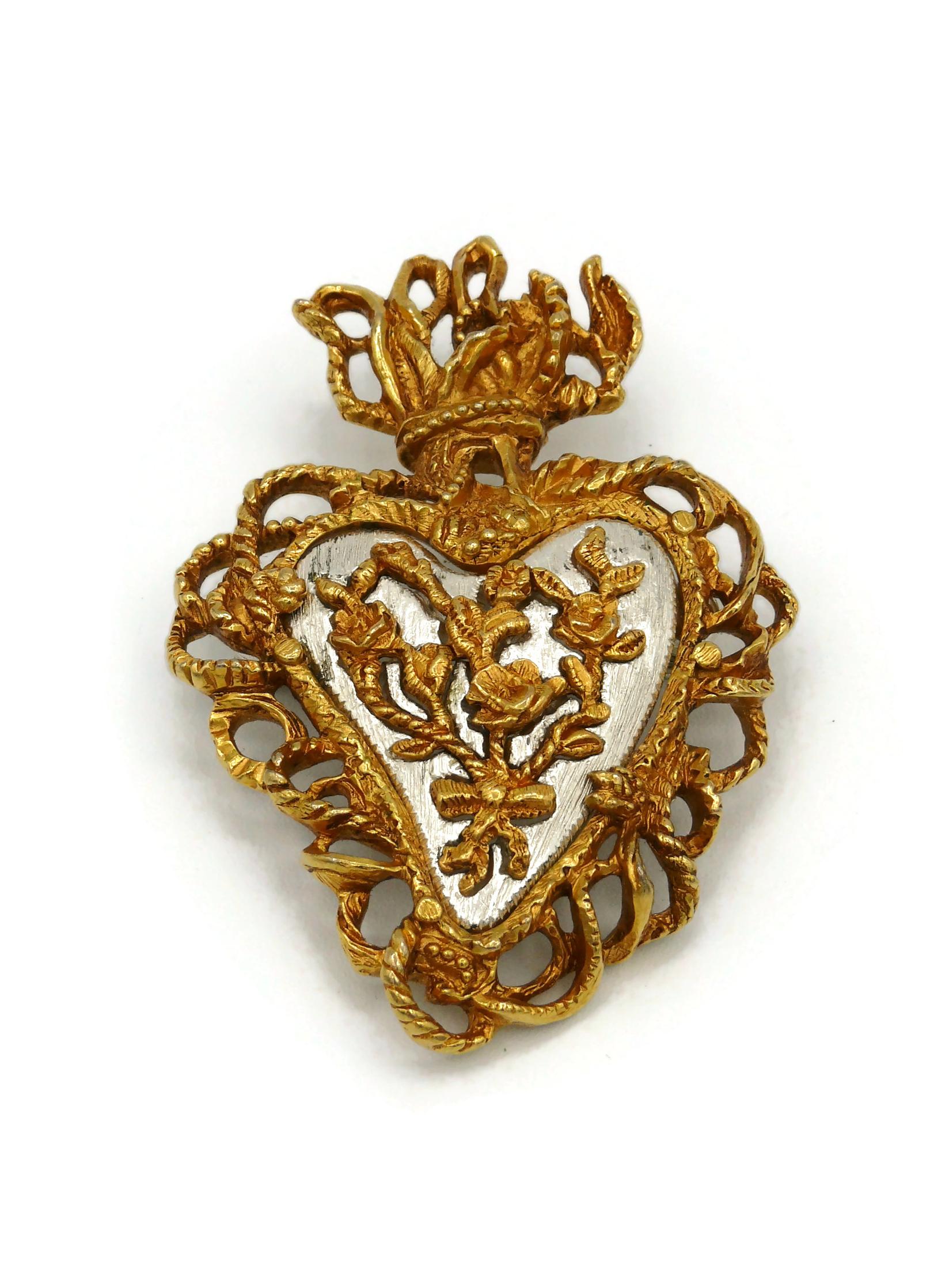 Christian Lacroix Vintage Limited Edition Noel 1997 Sacred  Flaming Heart Brooch For Sale 2