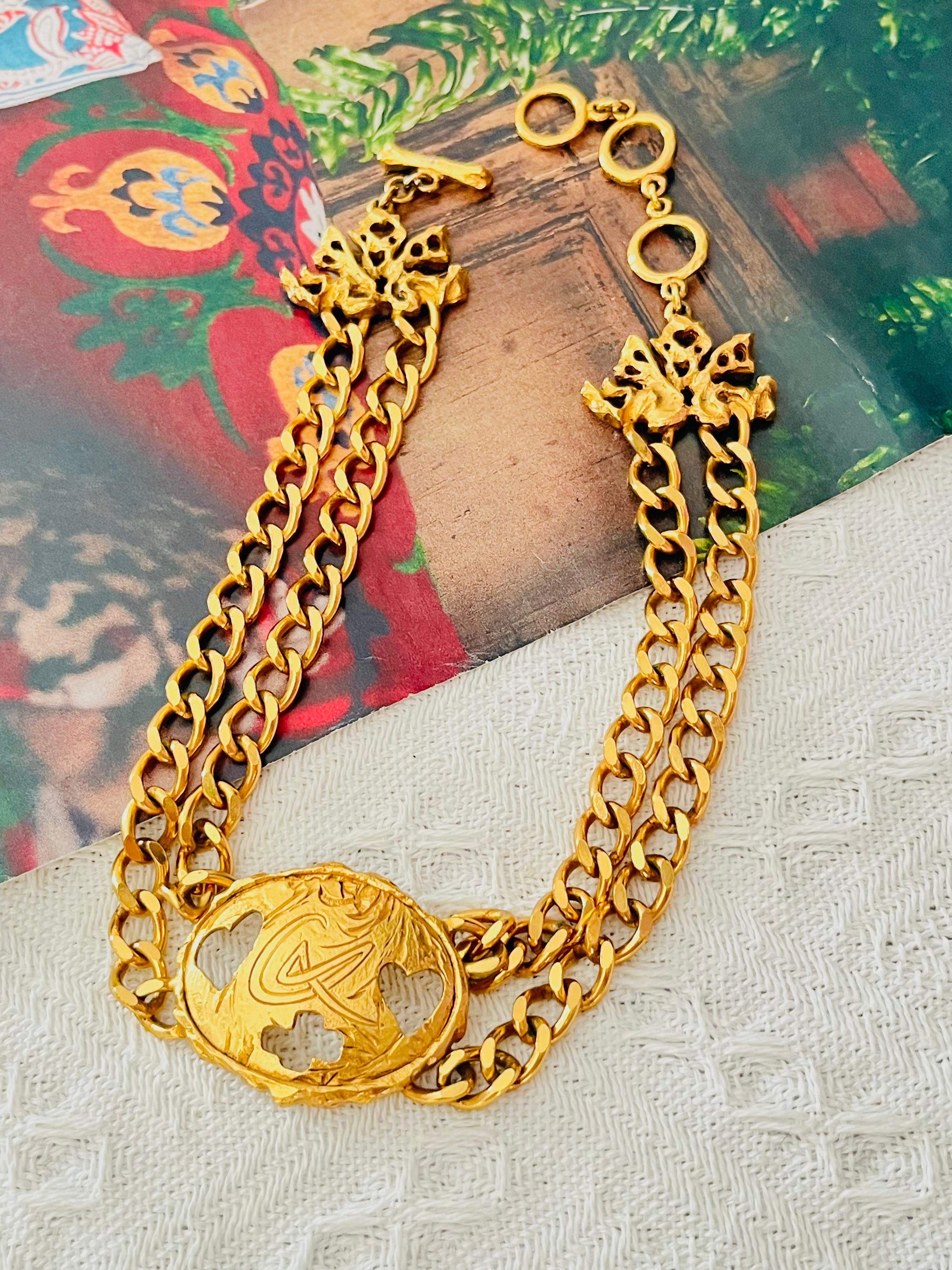 Art déco Collier ras du cou double couche avec logo Vintage Lacroix, cœur ovale et croix en vente