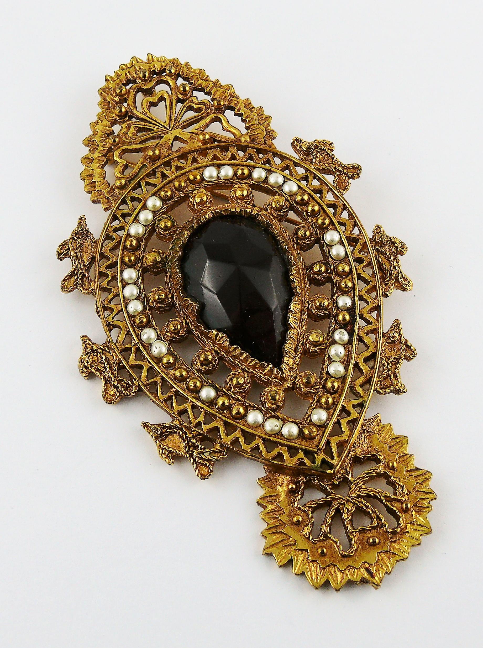 Christian Lacroix Vintage Massive Baroque Faux Ruby Pendant Brooch In Good Condition In Nice, FR