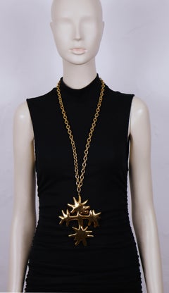 CHRISTIAN LACROIX Collar Colgante Cruz Abstracta Vintage Tono Oro Masivo