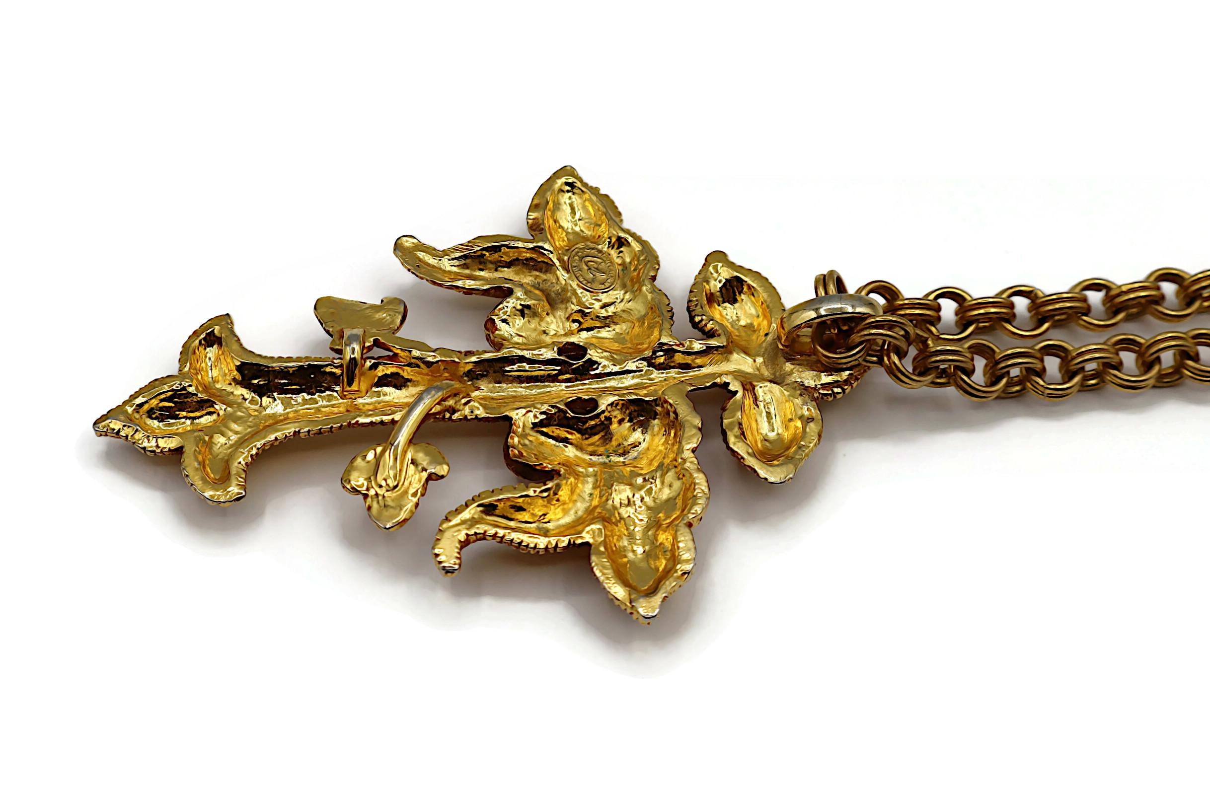 CHRISTIAN LACROIX Collana con ciondolo a croce barocca massiccia d'epoca in tonalità oro in vendita 12