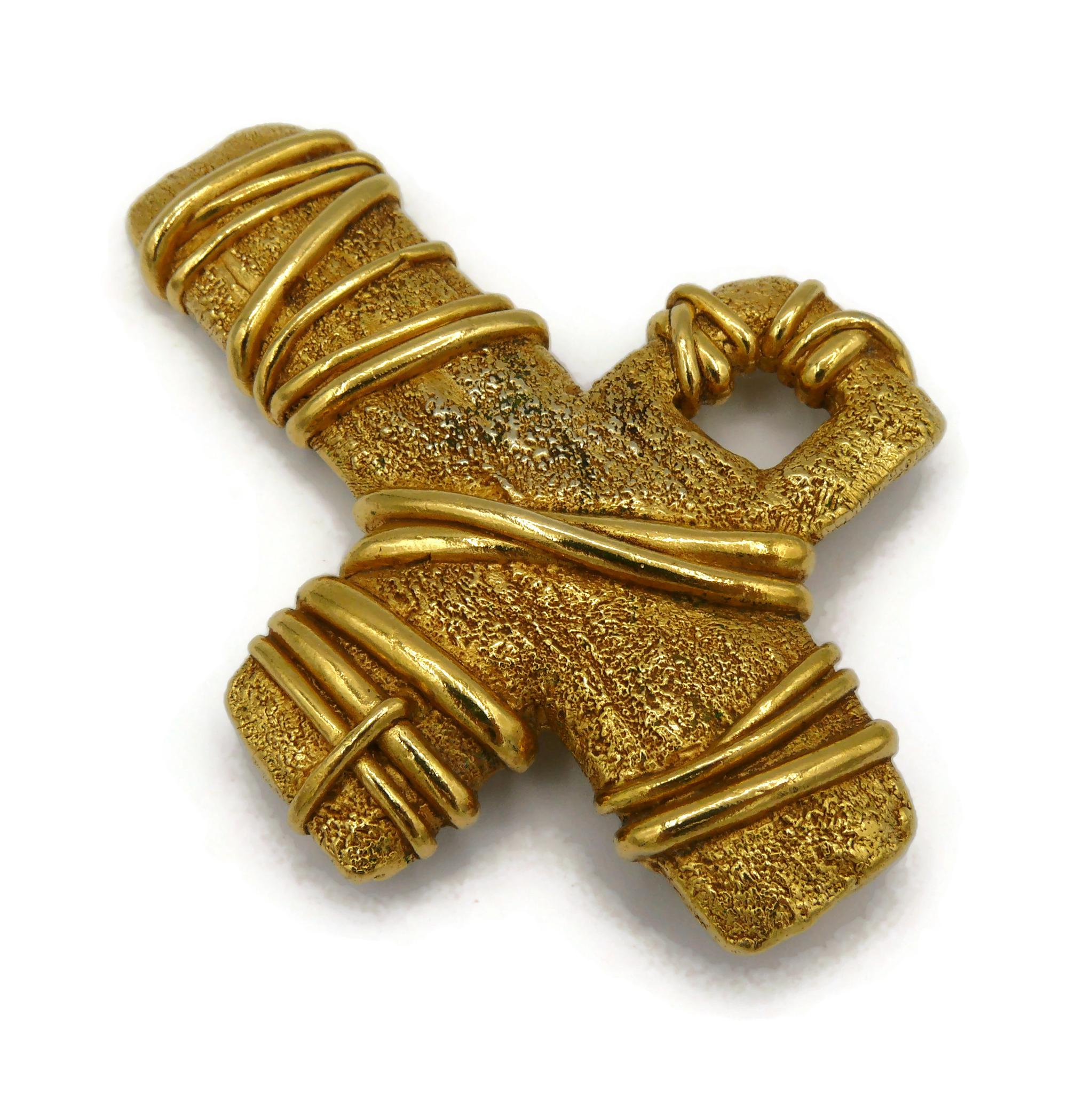 CHRISTIAN LACROIX Vintage Massive Gold Tone Cross Brooch Pendant For Sale 2
